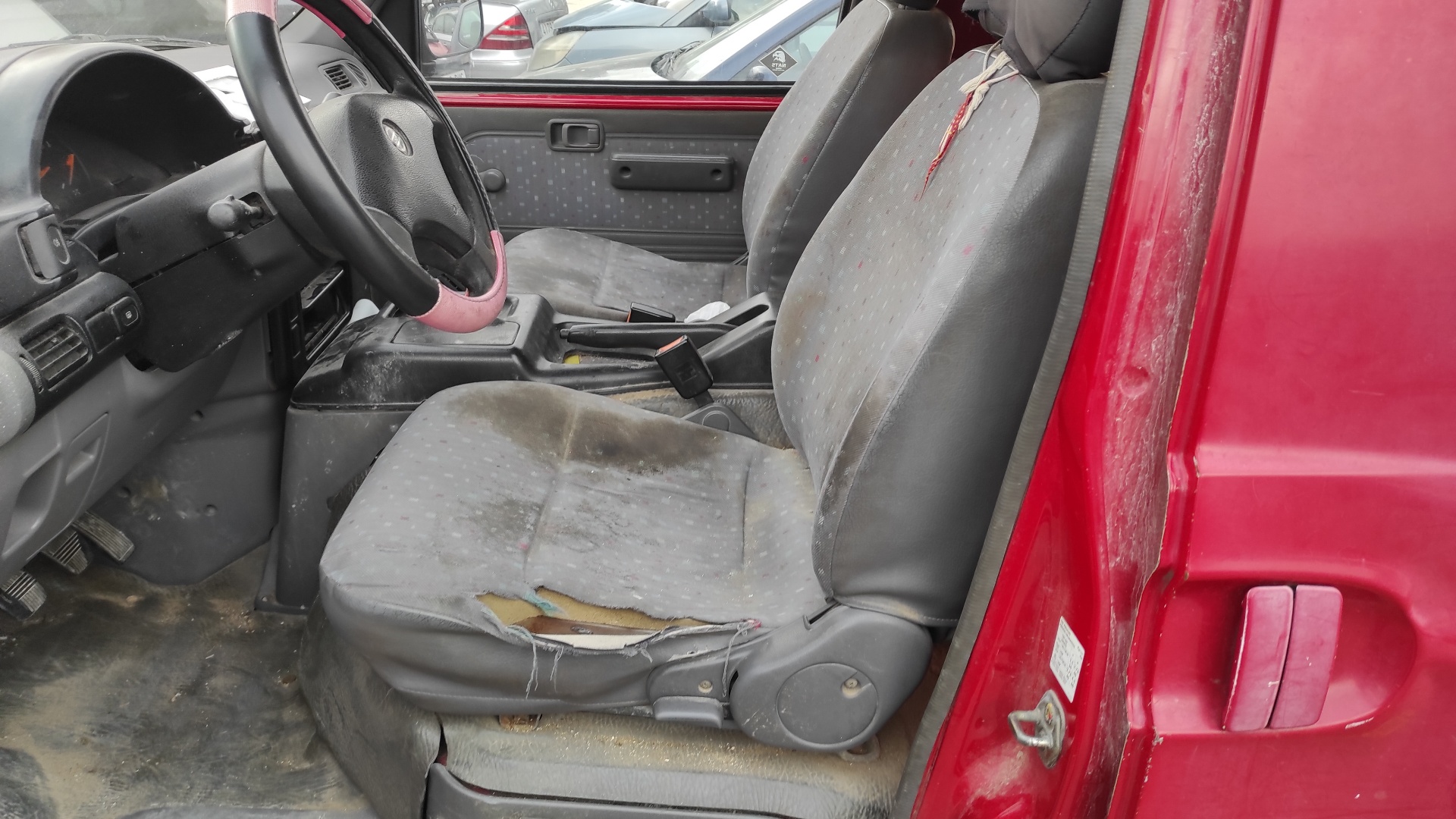 PUERTA TRASERA DERECHA NISSAN VANETTE CARGO - vista 10