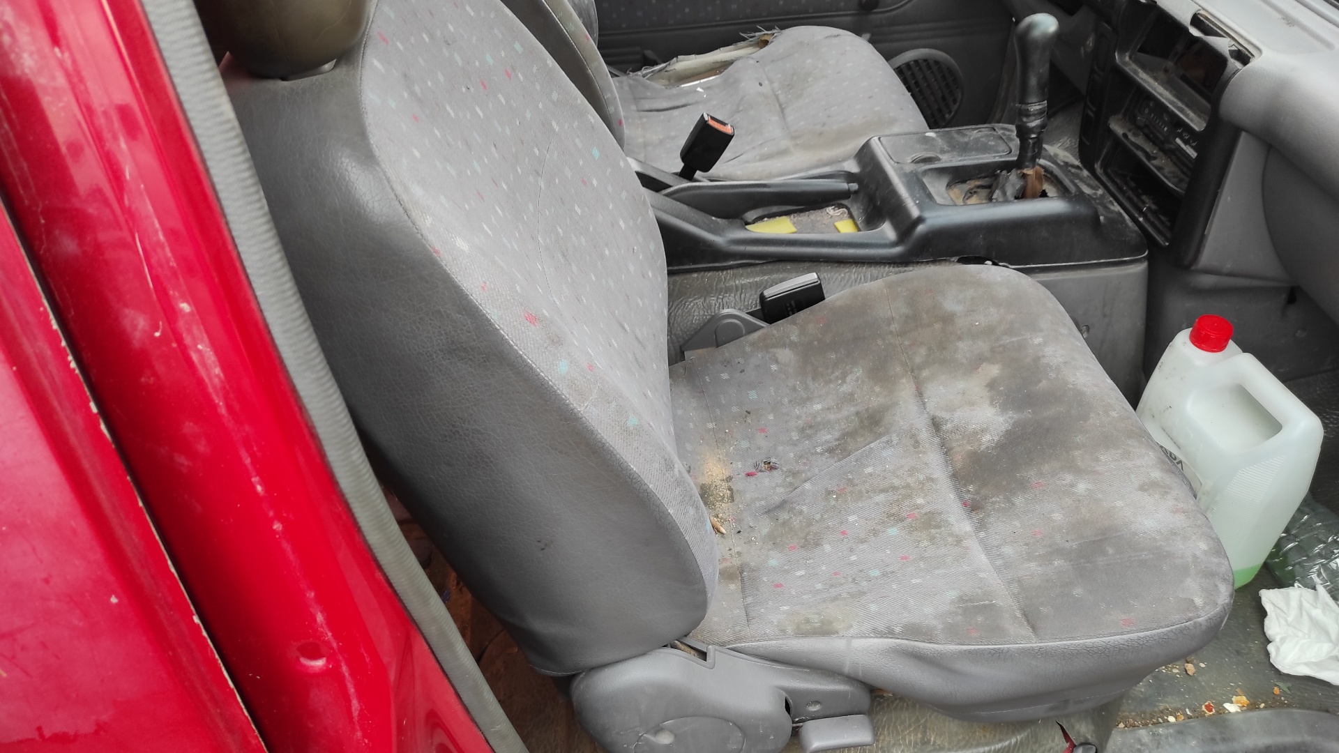 PUERTA TRASERA DERECHA NISSAN VANETTE CARGO - vista 7