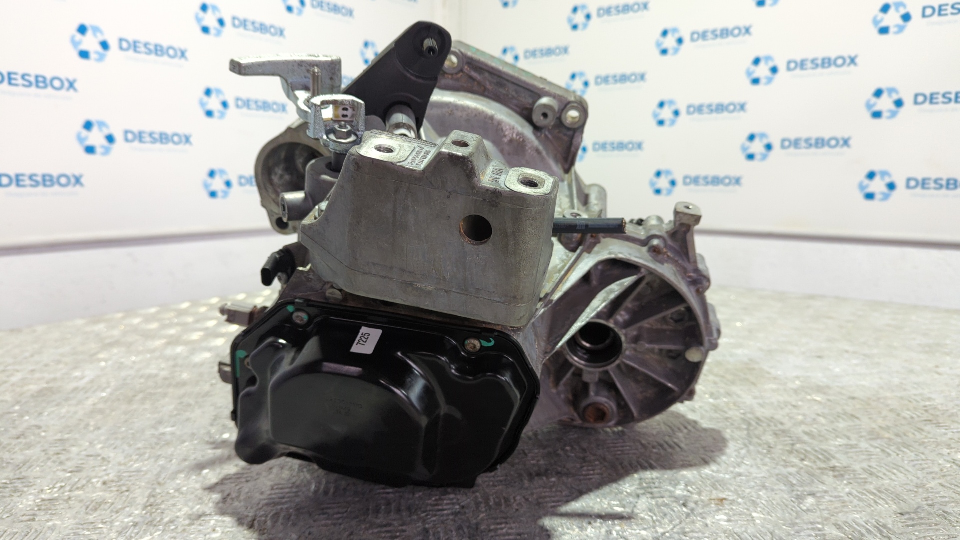 CAJA CAMBIOS VOLKSWAGEN POLO VI (AE1) - vista 4