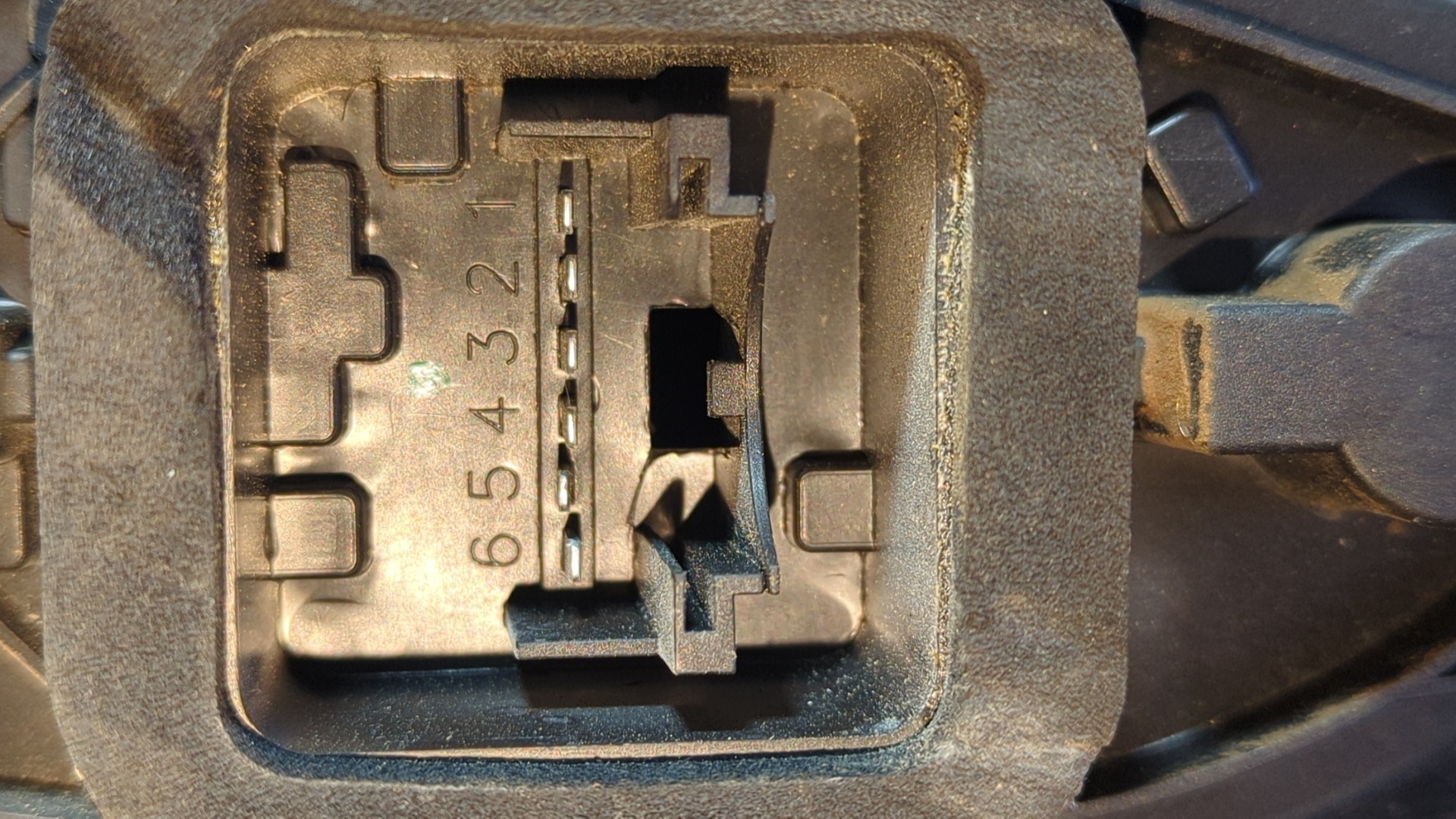 PILOTO TRASERO IZQUIERDO FIAT DOBLO (119) - vista 3