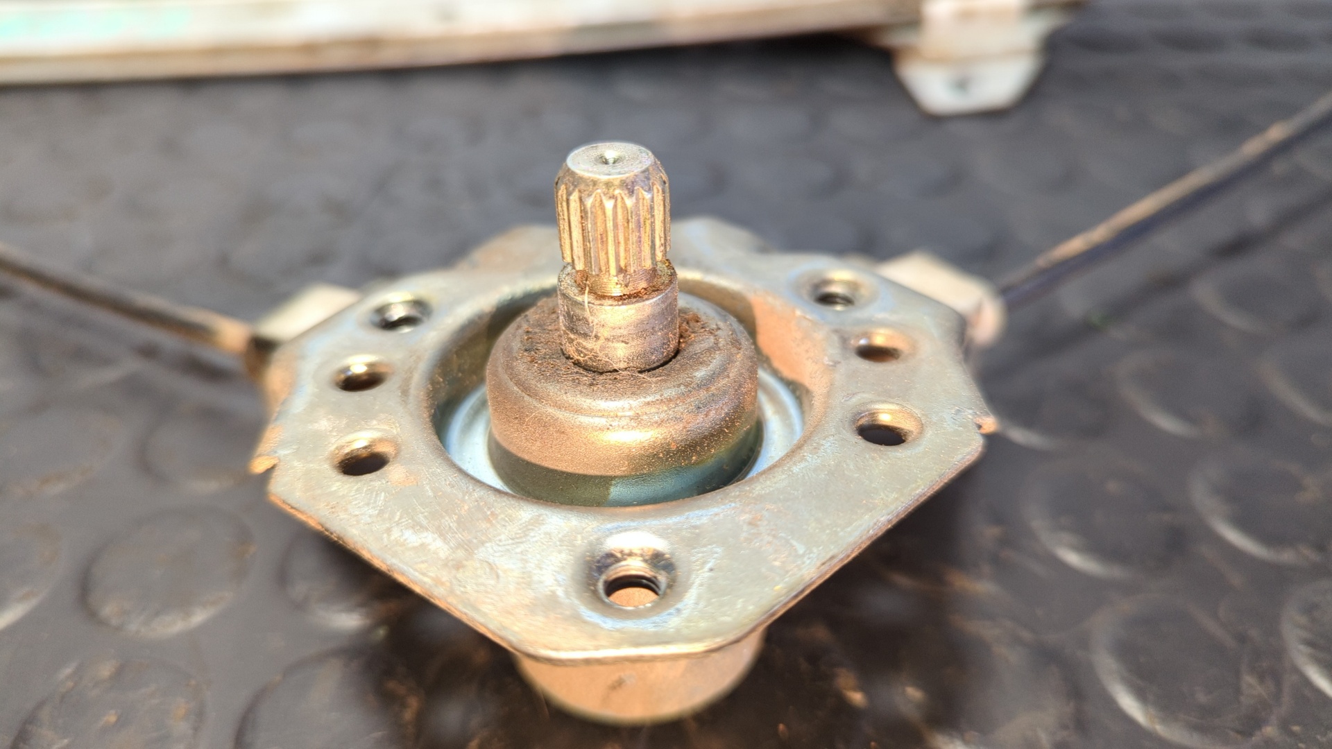 ELEVALUNAS DELANTERO DERECHO SUZUKI VITARA SE/SV (ET) - vista 2