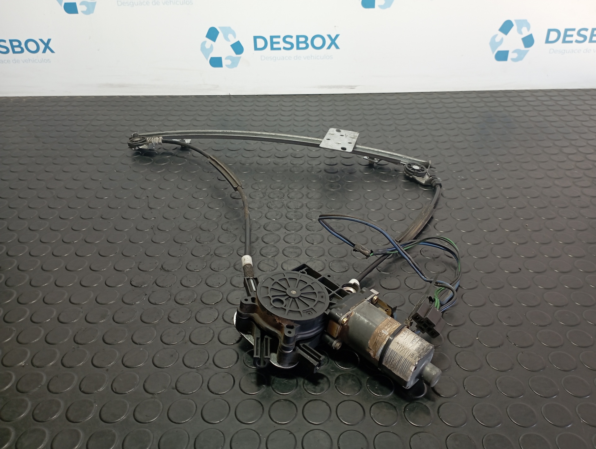 ELEVALUNAS DELANTERO IZQUIERDO LIGIER NOVA - vista 3