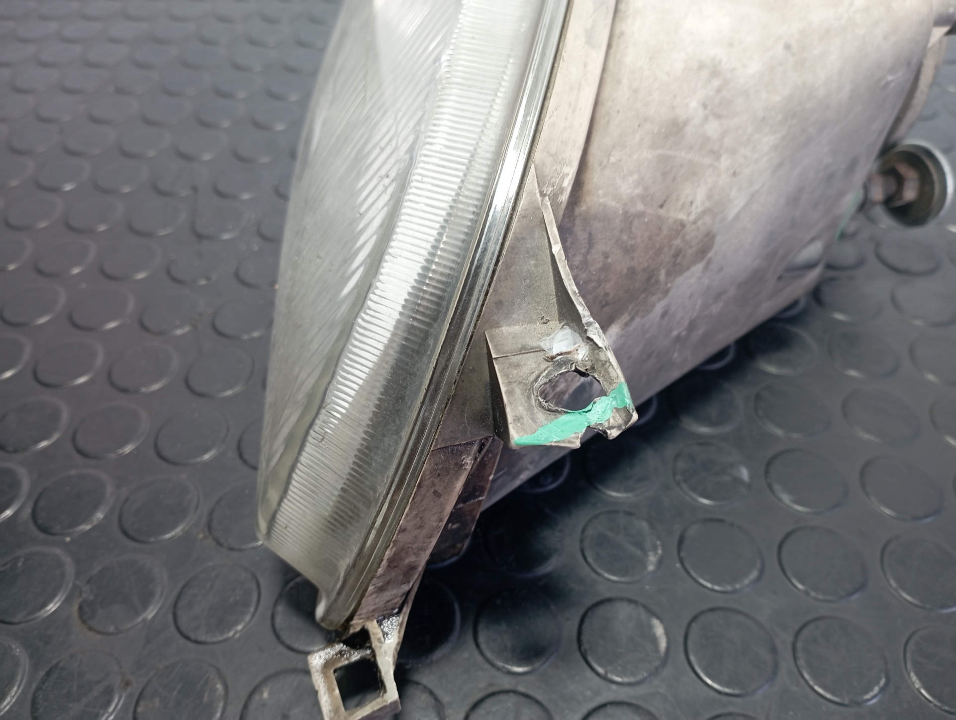 FARO DERECHO LIGIER NOVA - vista 3