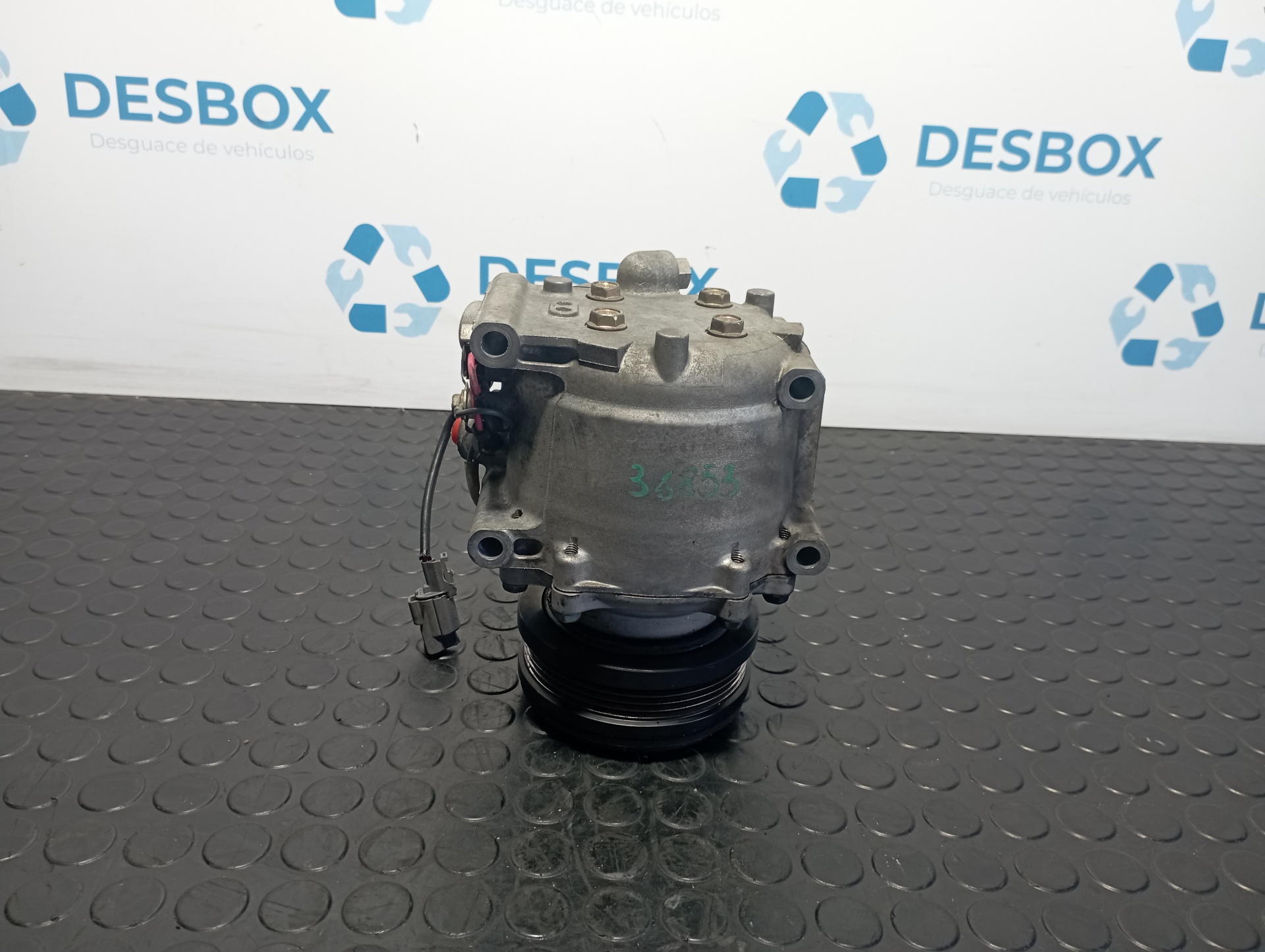 COMPRESOR AIRE ACONDICIONADO HONDA CR-V (RD1/3) - vista 2