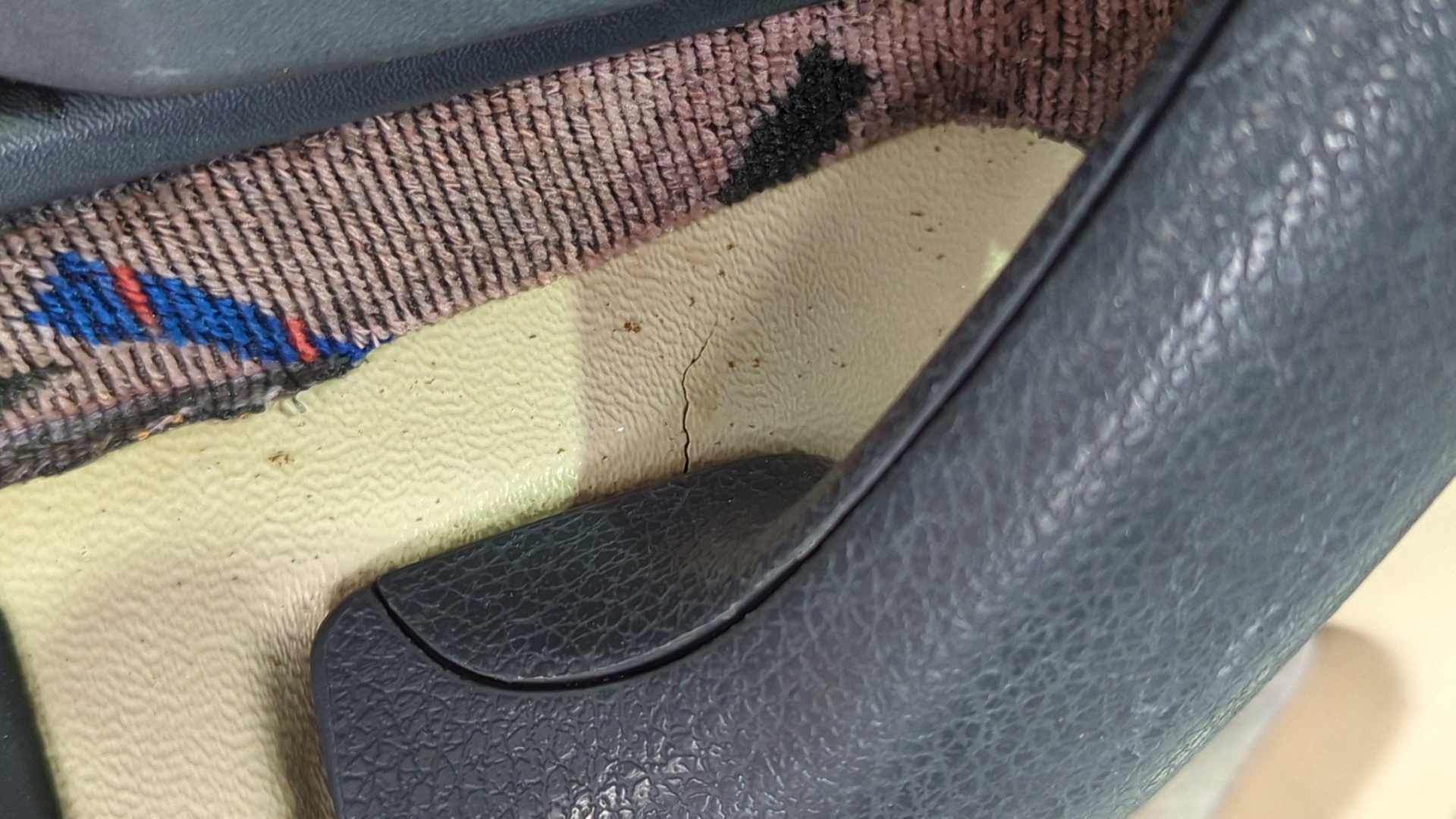 PUERTA DELANTERA IZQUIERDA LIGIER NOVA - vista 4