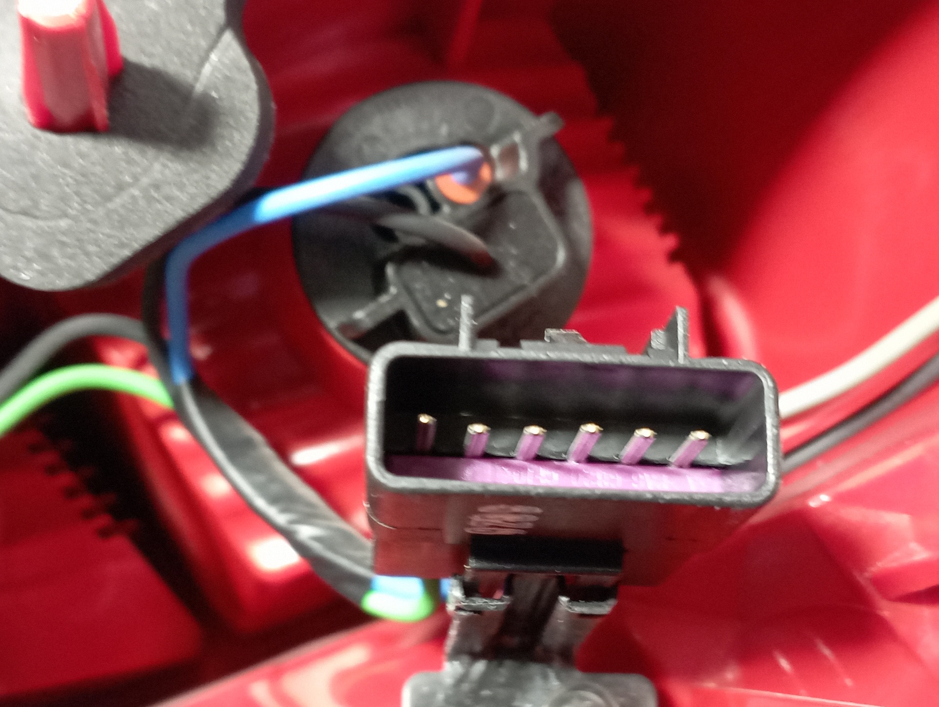 PILOTO TRASERO IZQUIERDO OPEL MOKKA X - vista 5