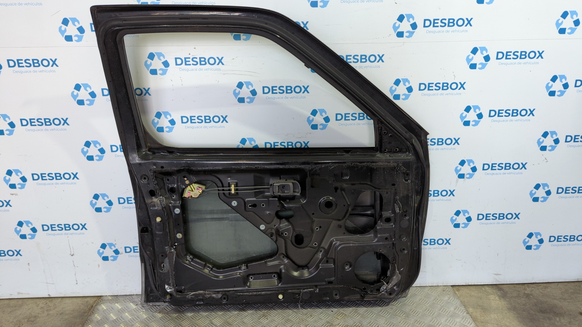 PUERTA DELANTERA IZQUIERDA NISSAN PICK-UP (D22) - vista 4