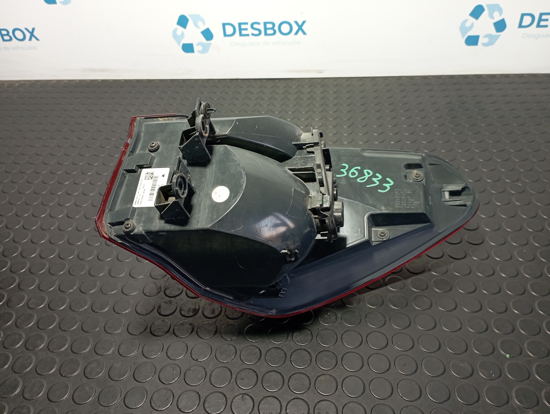 PILOTO TRASERO IZQUIERDO BMW SERIE X1 (F48) - vista 4