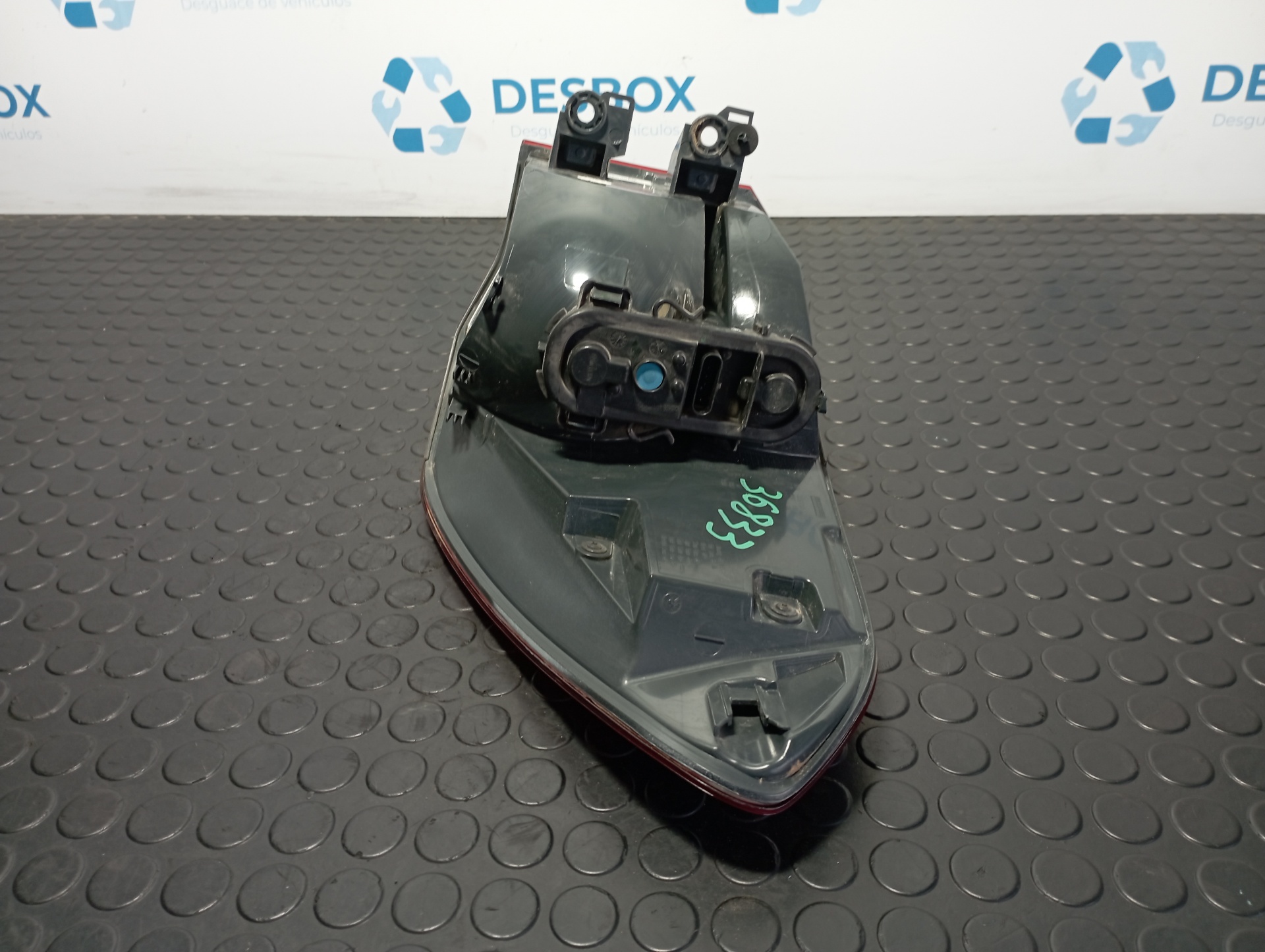 PILOTO TRASERO IZQUIERDO BMW SERIE X1 (F48) - vista 2