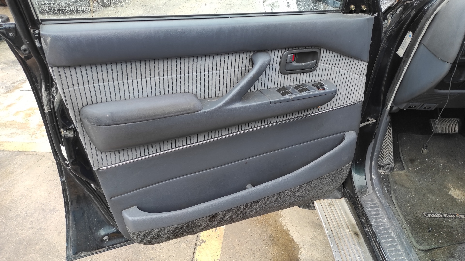 MANGUETA DELANTERA IZQUIERDA TOYOTA LAND CRUISER HDJ80 - vista 2