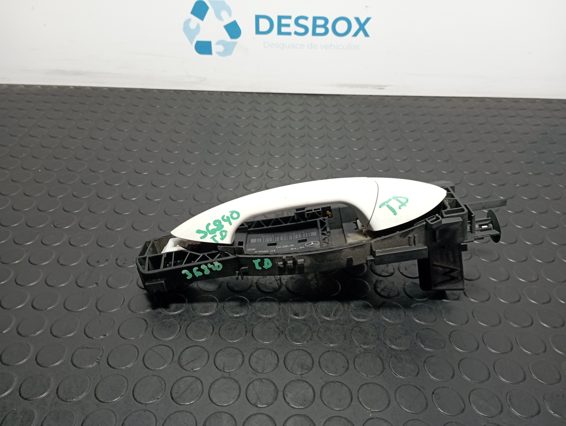 MANETA TRASERA DERECHA MERCEDES-BENZ CLASE A (W176) - vista 2