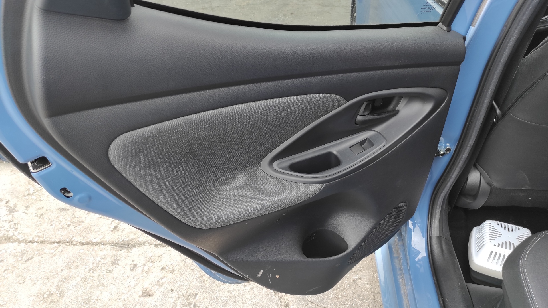 TRANSMISION DELANTERA DERECHA TOYOTA YARIS (XP21) - vista 5