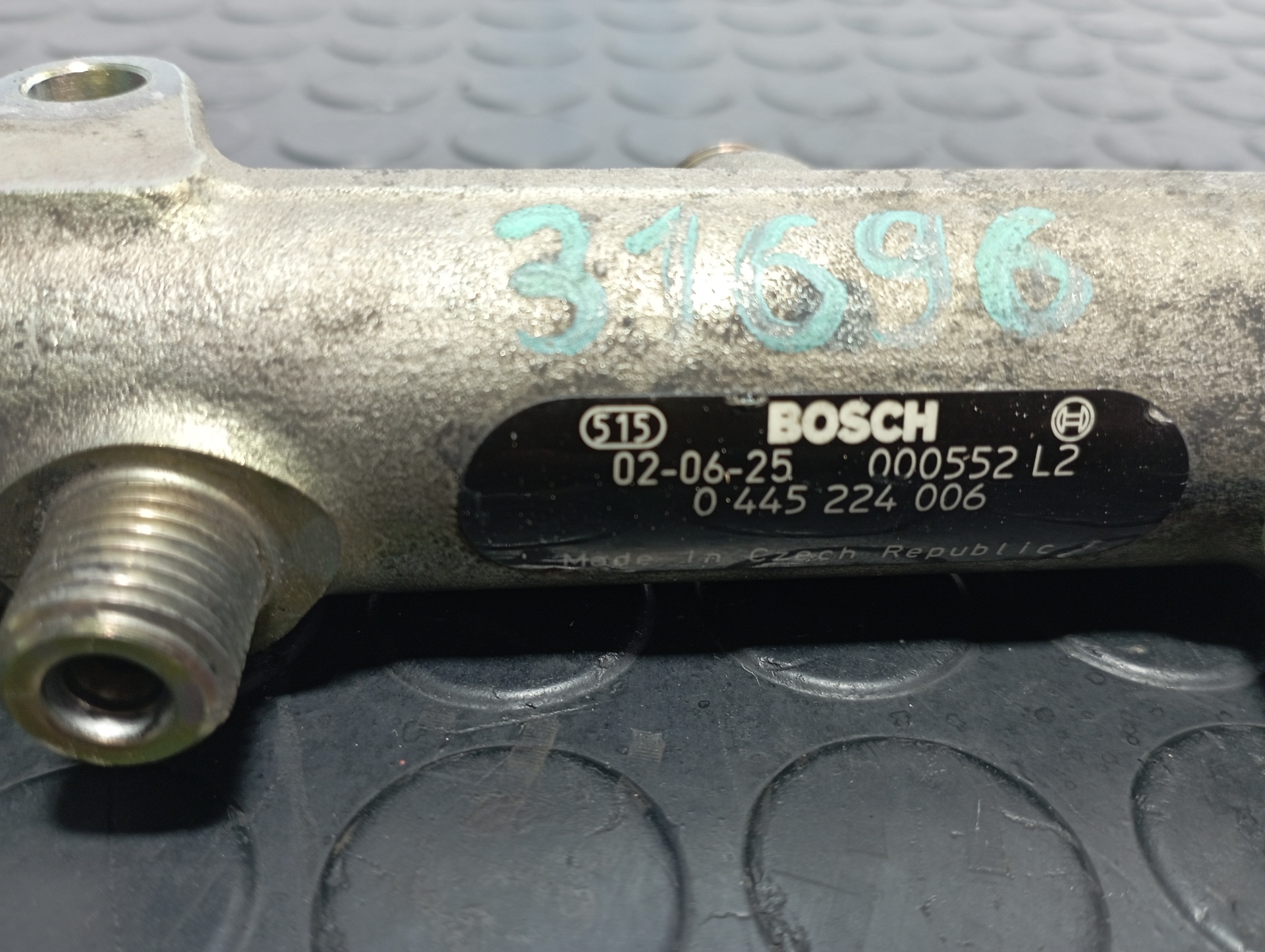 RAMPA INYECTORA IVECO DAILY COMBI - vista 4