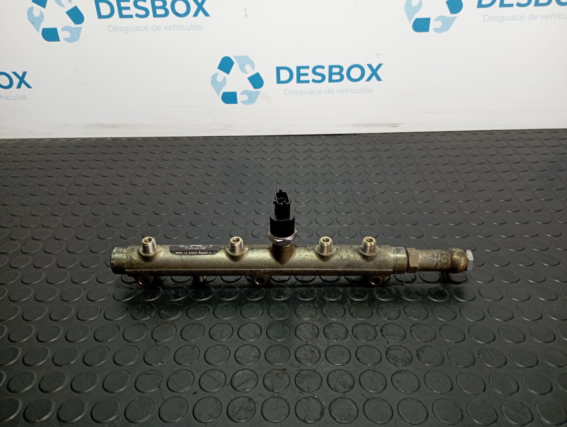 RAMPA INYECTORA IVECO DAILY COMBI - vista 3