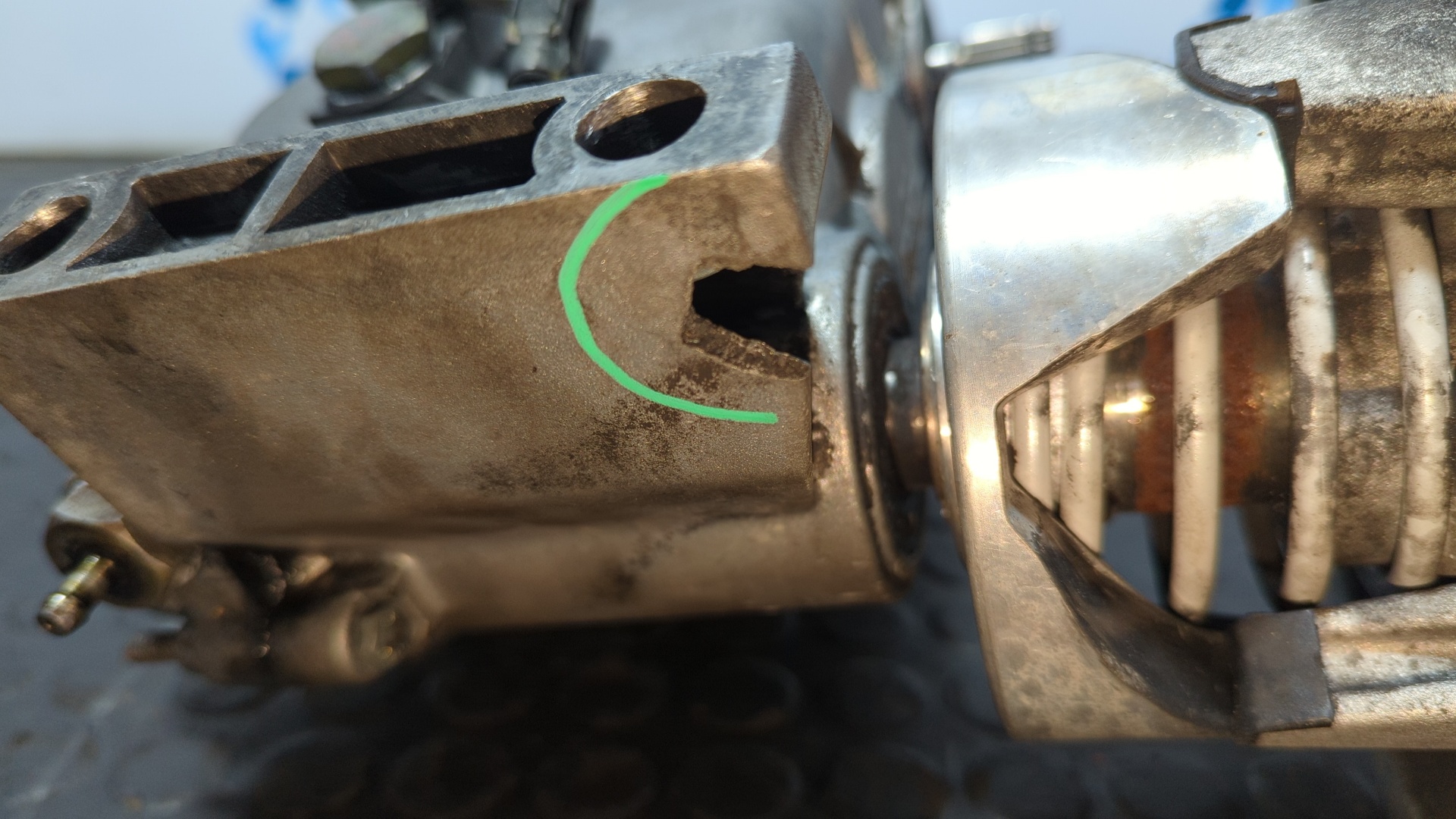 CAJA CAMBIOS LIGIER NOVA - vista 2