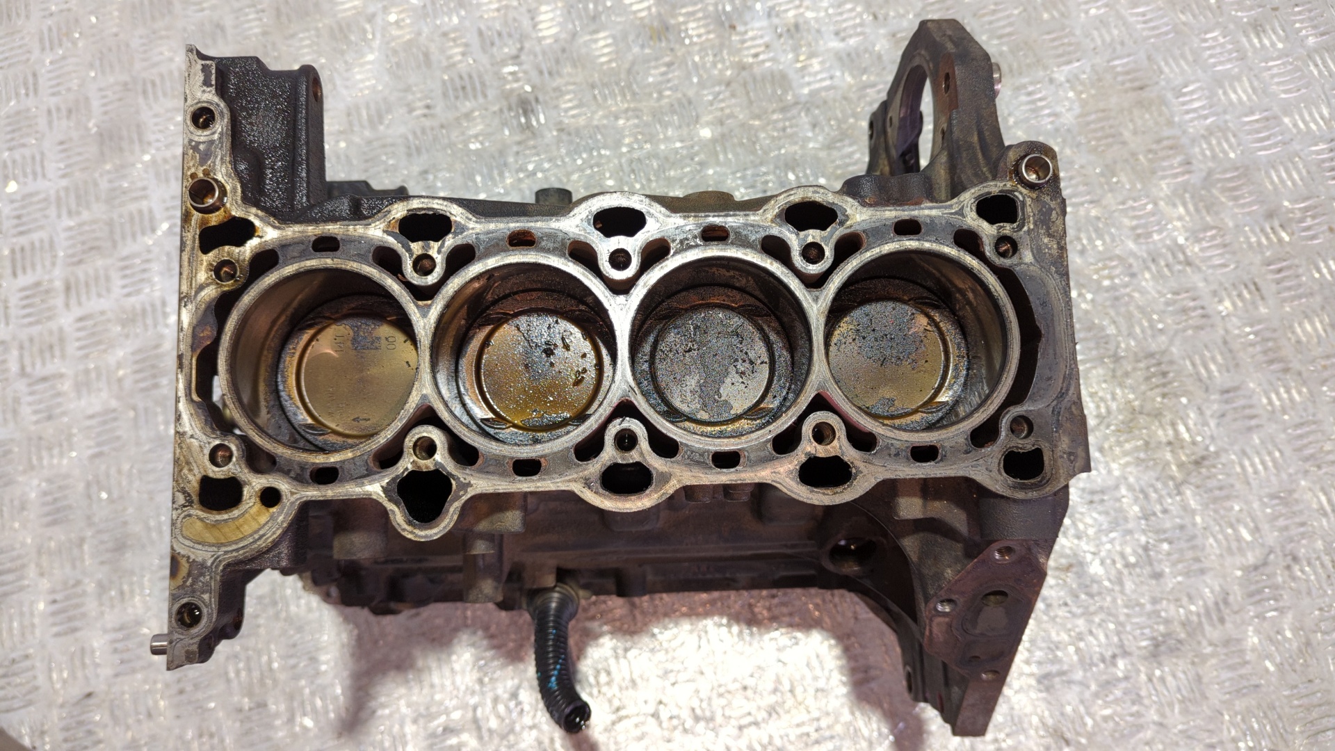 BLOQUE OPEL MOKKA X - vista 2