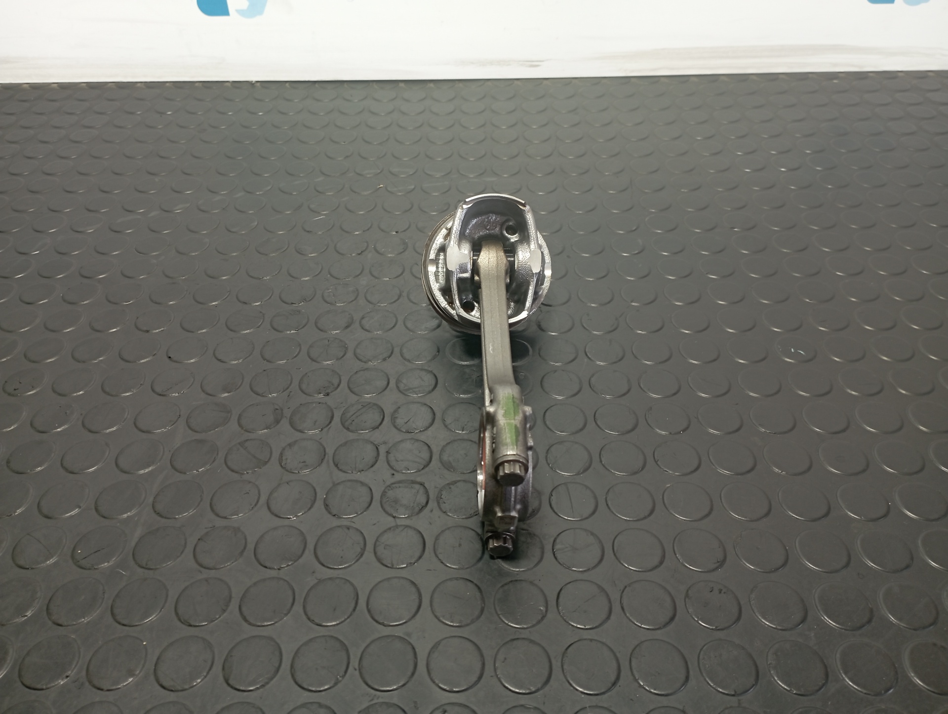 PISTON VOLKSWAGEN POLO VI (AE1) - vista 3