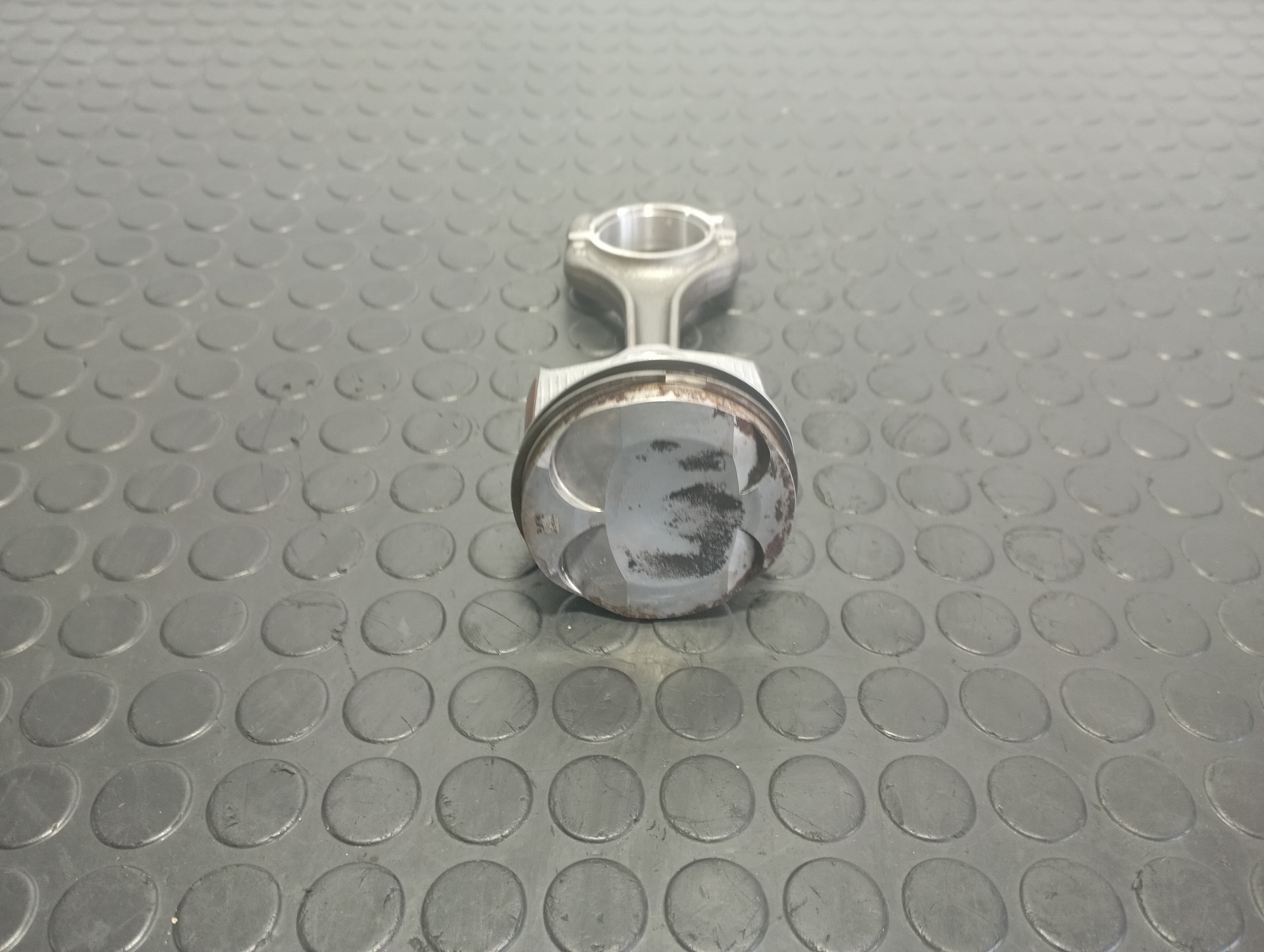 PISTON VOLKSWAGEN POLO VI (AE1)