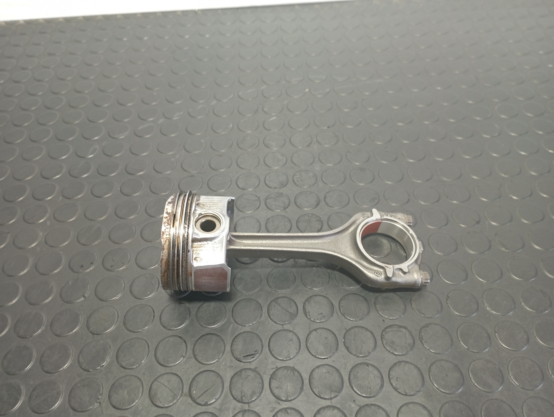 PISTON VOLKSWAGEN POLO VI (AE1) - vista 4