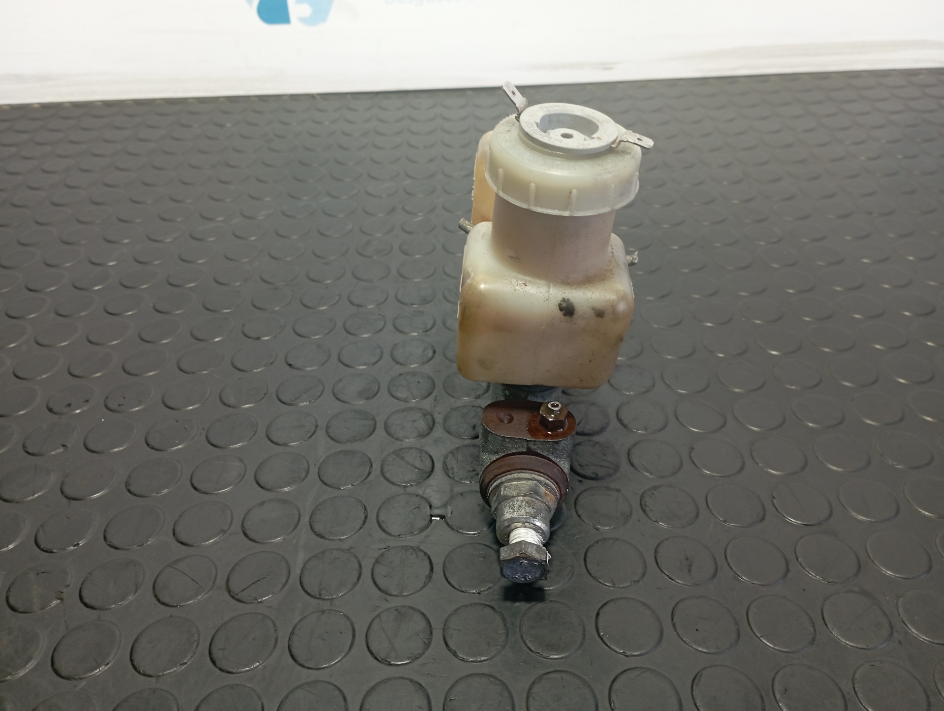 BOMBA FRENO LIGIER NOVA - vista 4