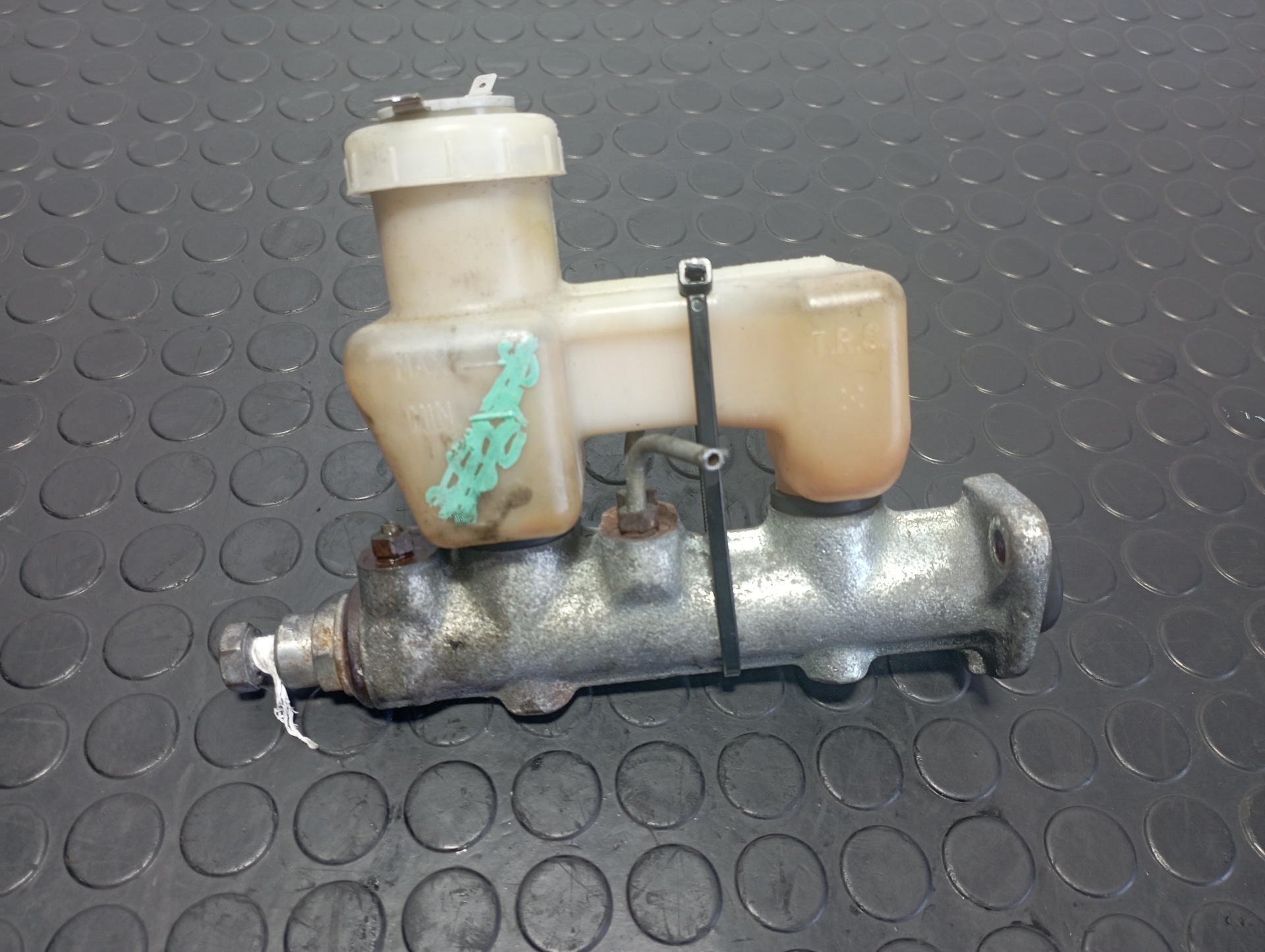 BOMBA FRENO LIGIER NOVA - vista 3