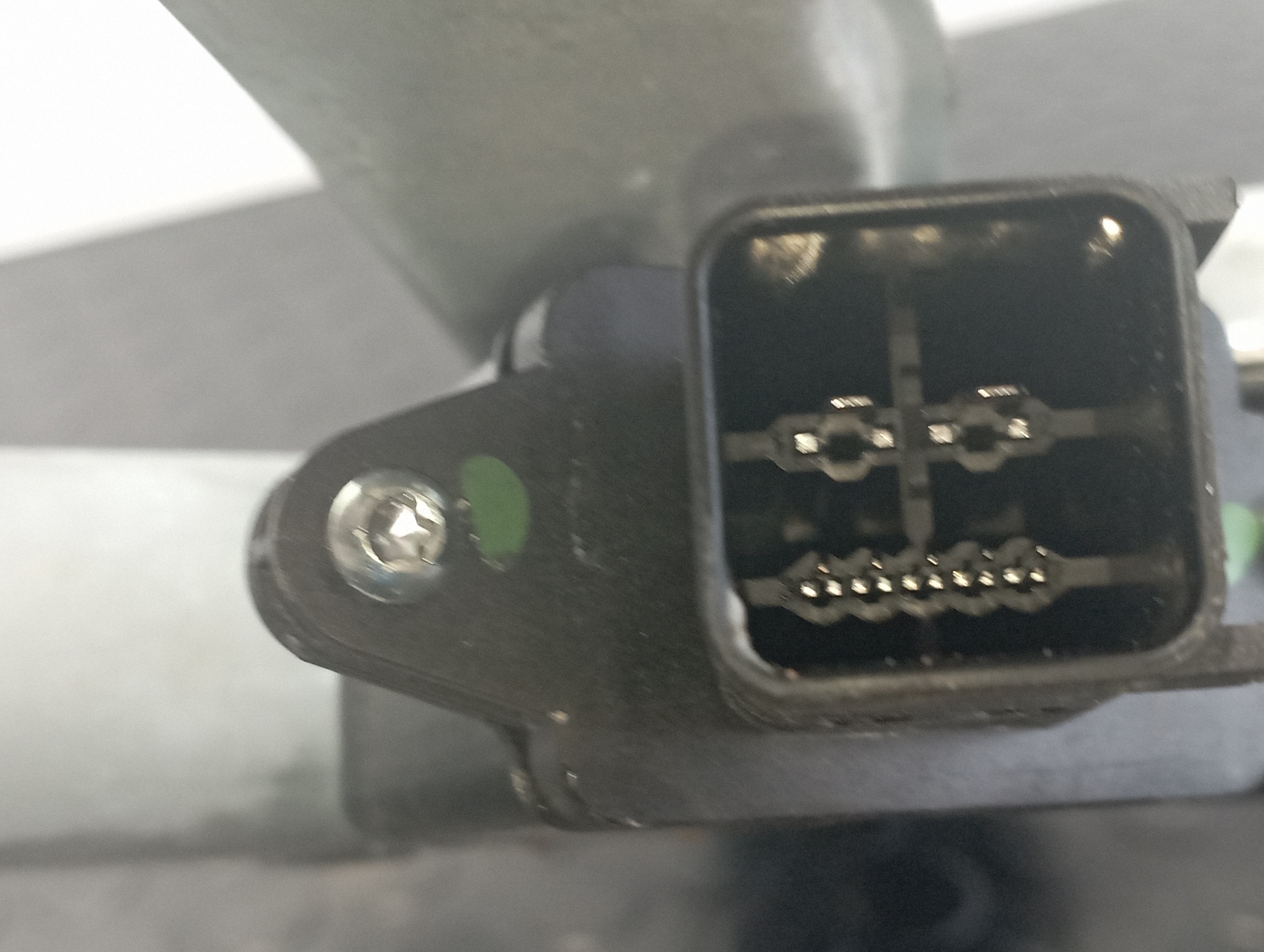 ELEVALUNAS TRASERO DERECHO OPEL MOKKA X - vista 2