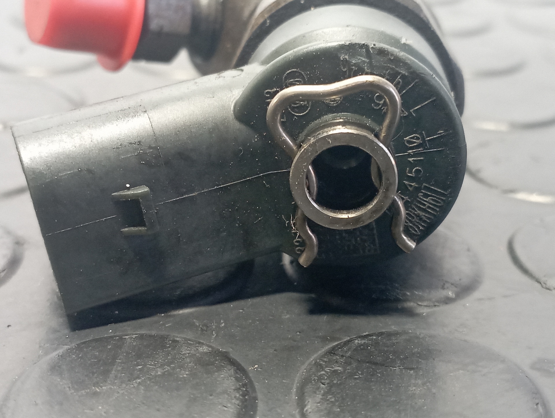 INYECTOR BMW SERIE 1 BERLINA (E81/E87) - vista 3