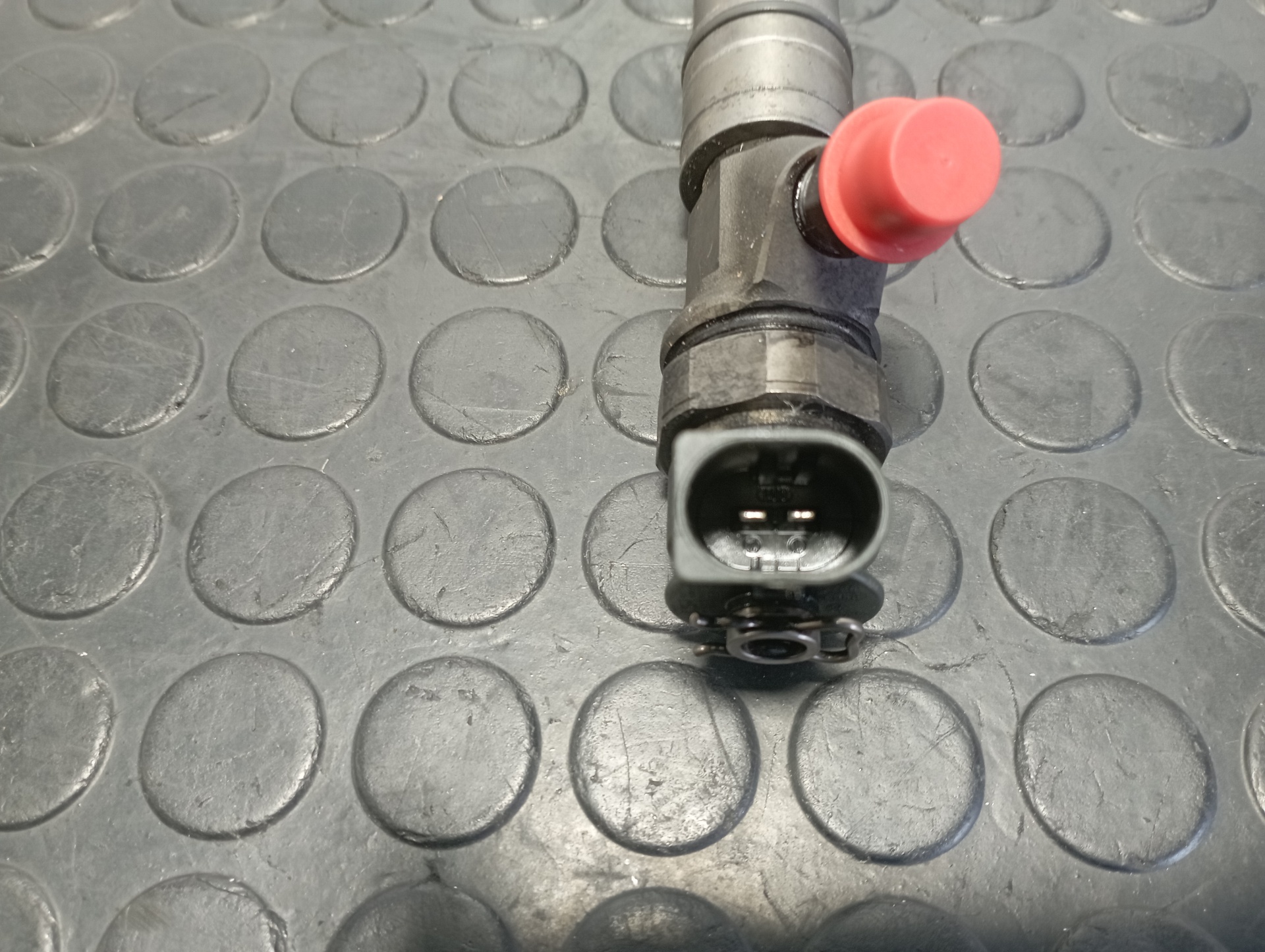 INYECTOR BMW SERIE 1 BERLINA (E81/E87) - vista 2