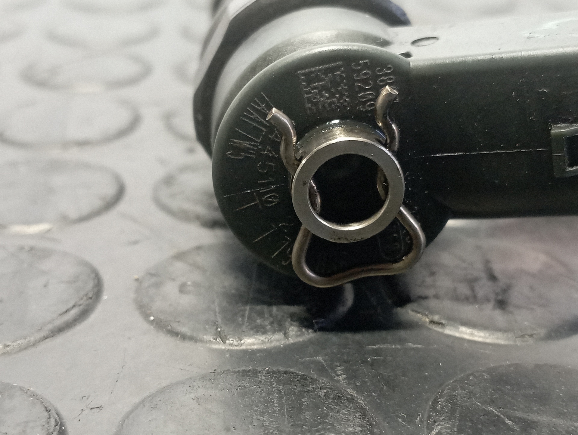 INYECTOR BMW SERIE 1 BERLINA (E81/E87) - vista 4