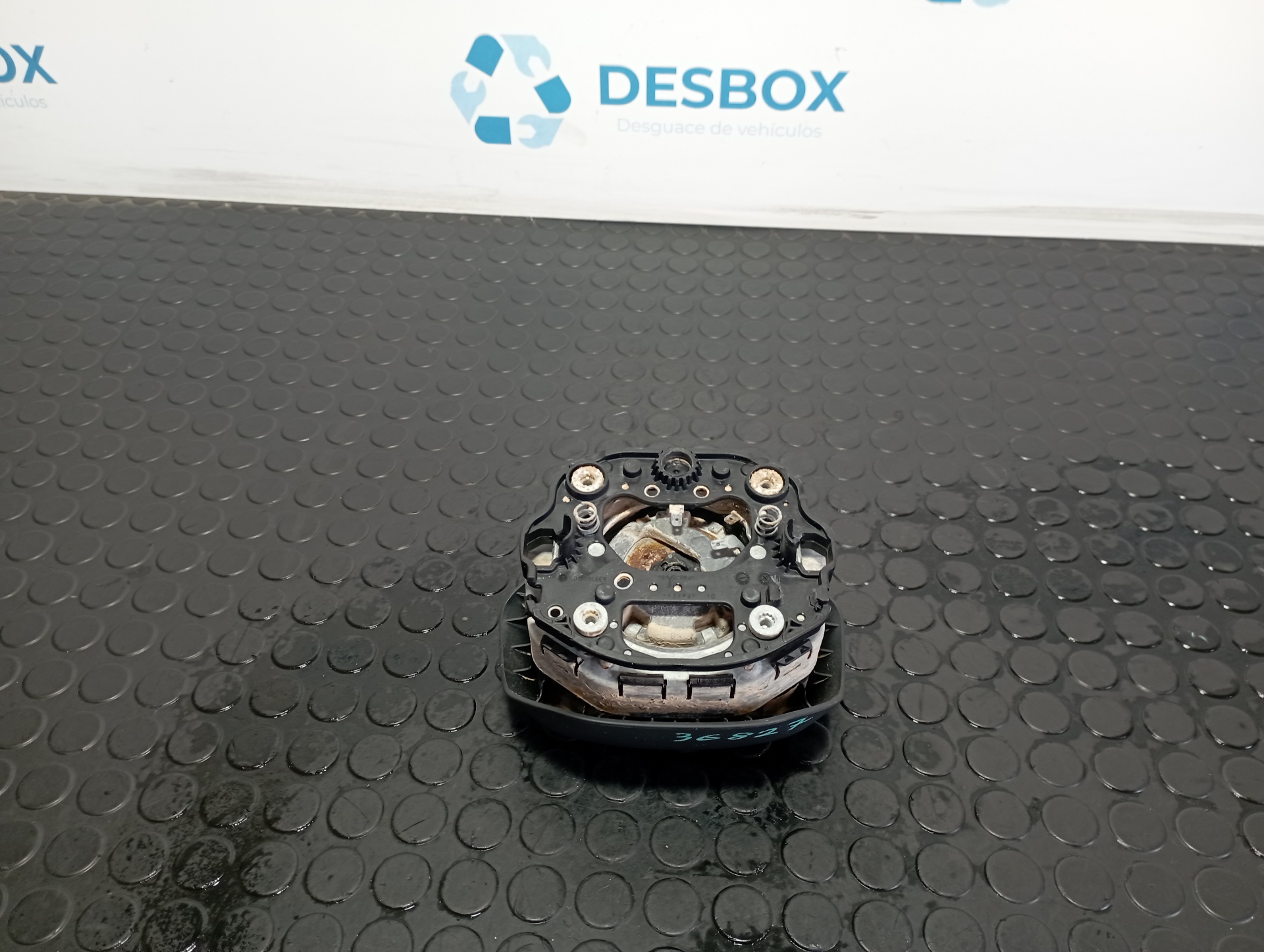 AIRBAG DELANTERO IZQUIERDO VOLKSWAGEN POLO VI (AE1) - vista 2