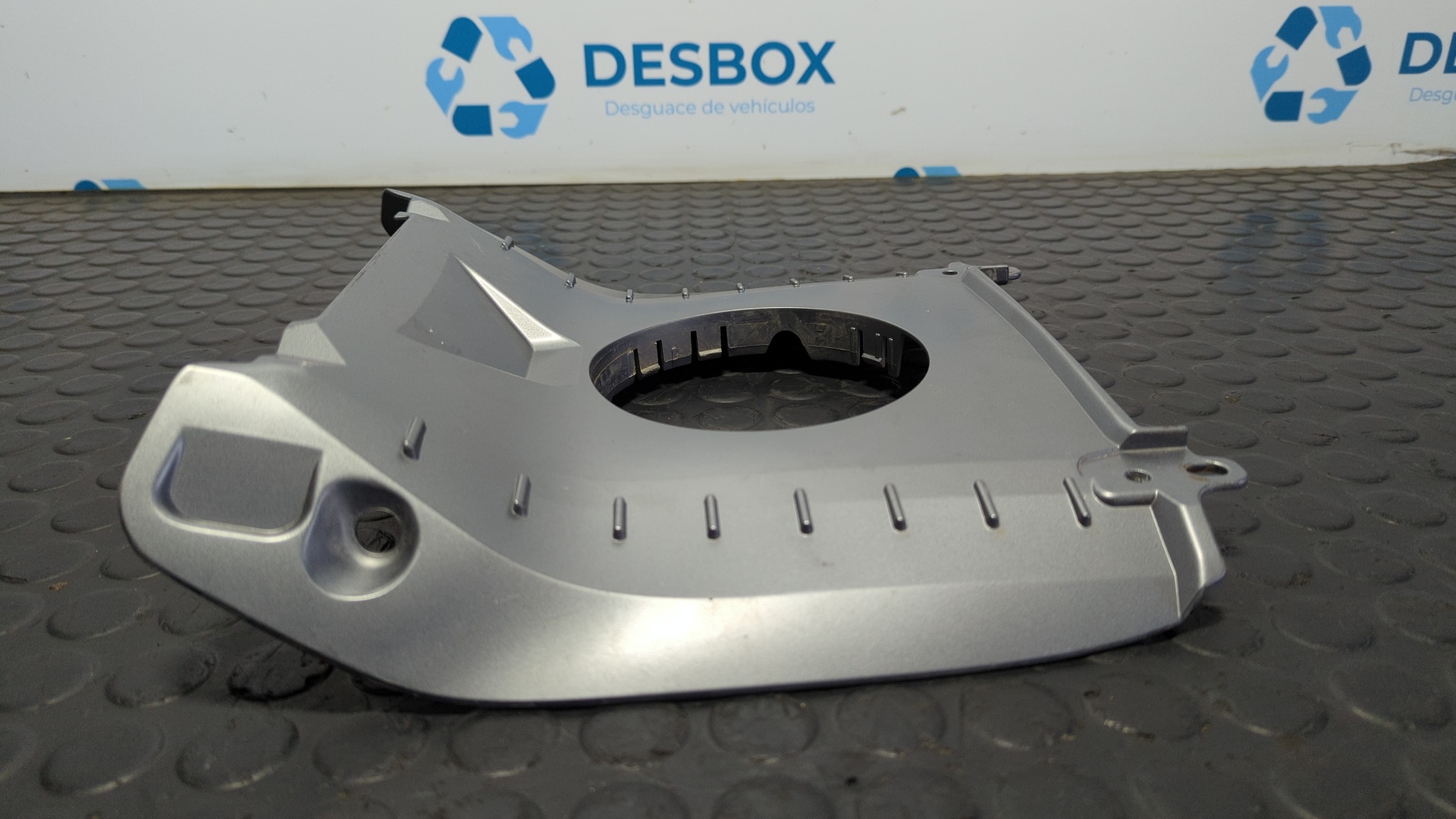 MOLDURA BMW C 400 X - vista 3