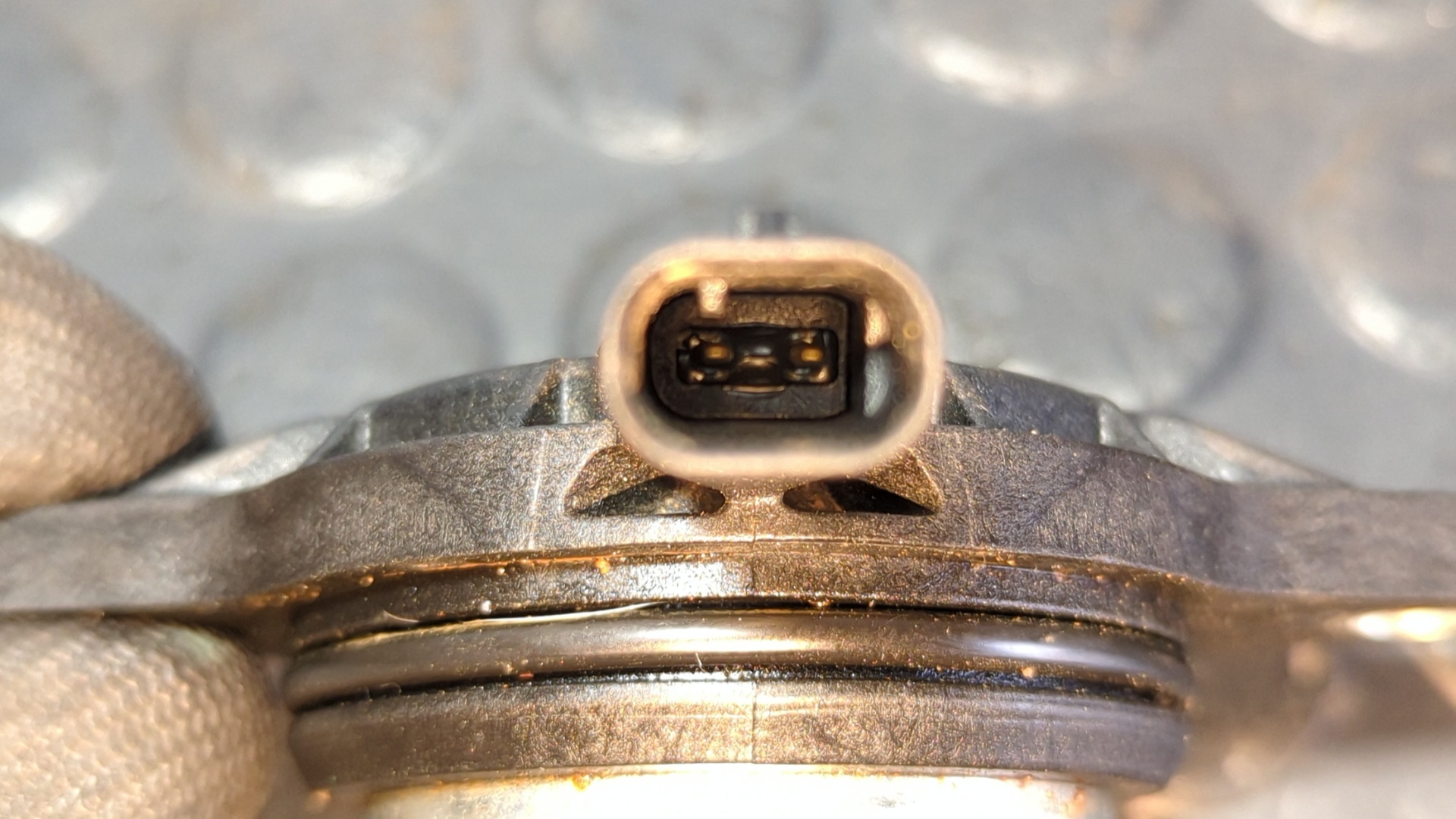 SENSOR ANGULO GIRO ARBOL DE LEVAS VOLKSWAGEN POLO VI (AE1) - vista 2