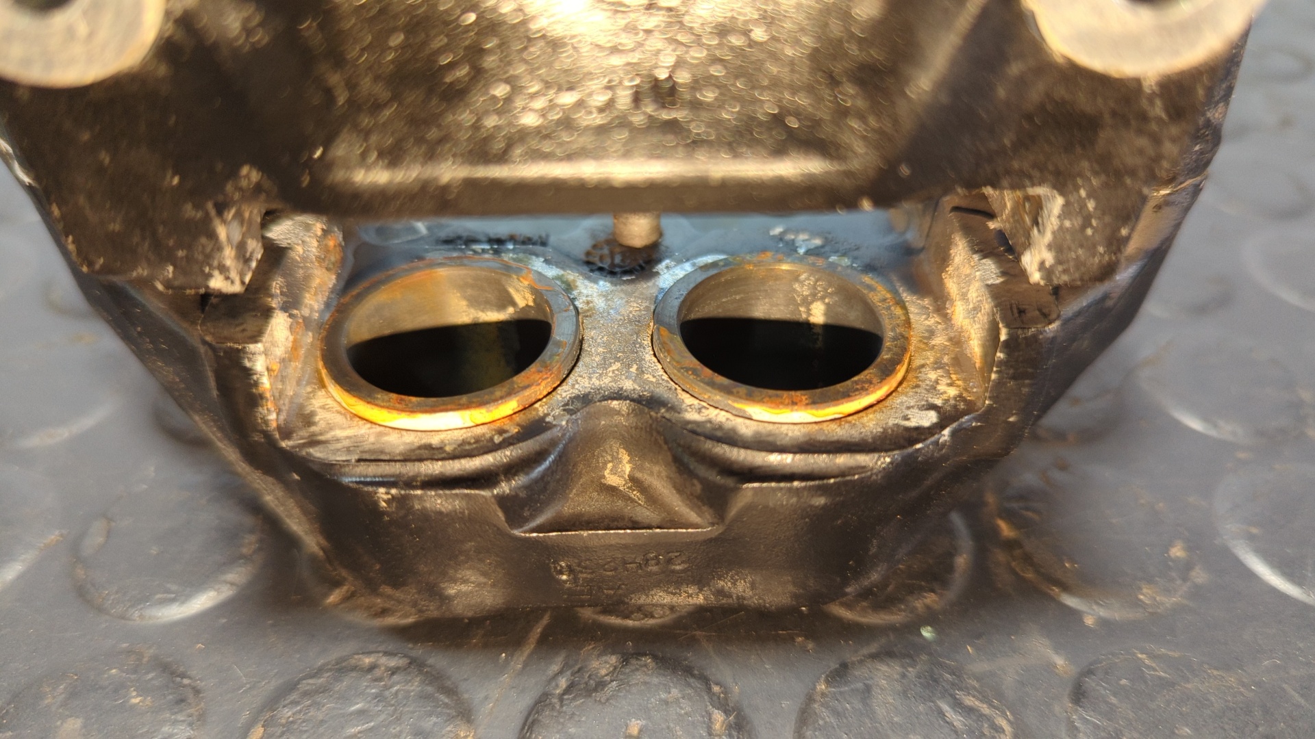 PINZA DE FRENO TRASERA BMW C 400 X - vista 2