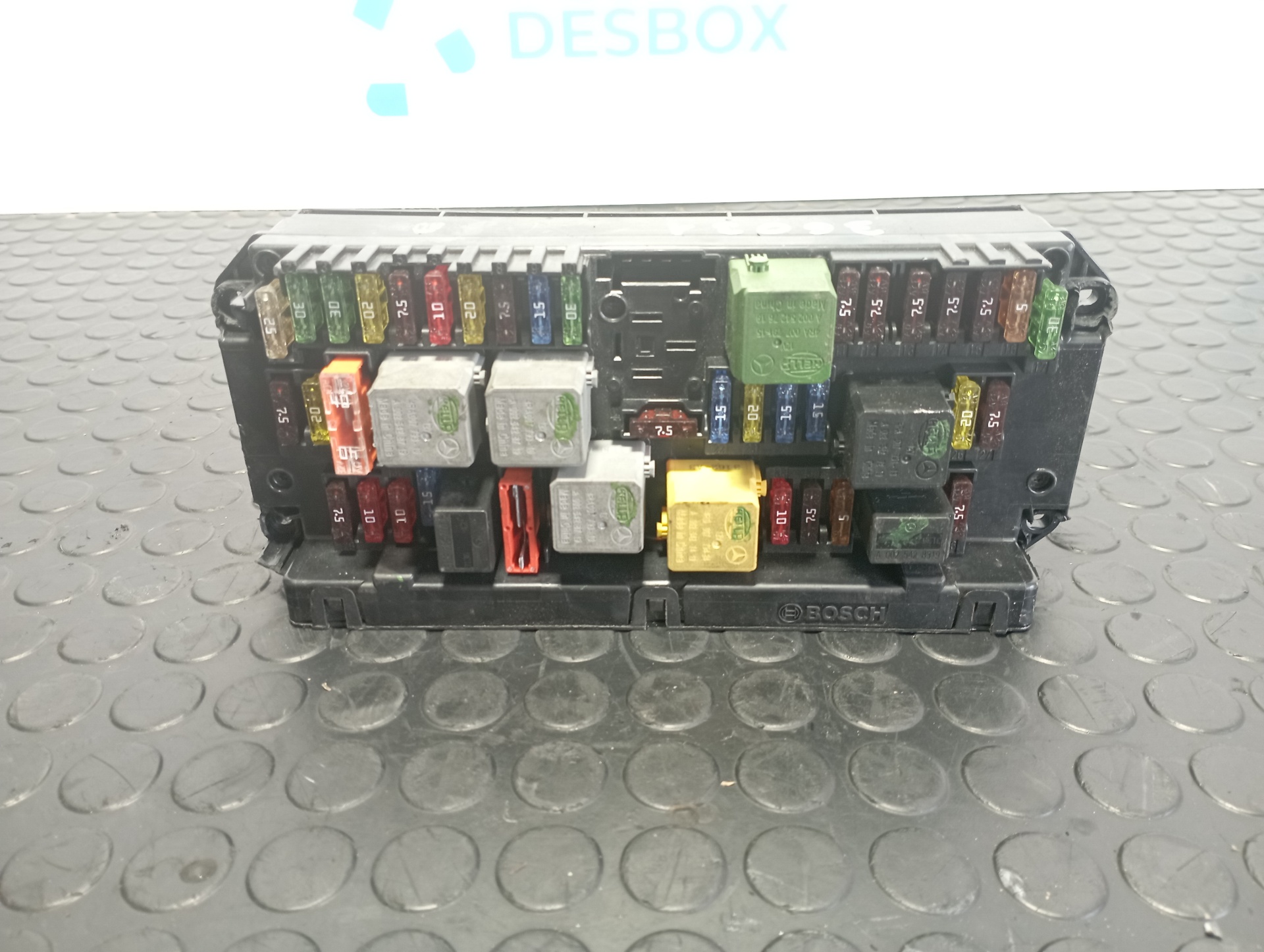 CAJA RELES / FUSIBLES MERCEDES-BENZ CLASE C (W204) LIM. - vista 3