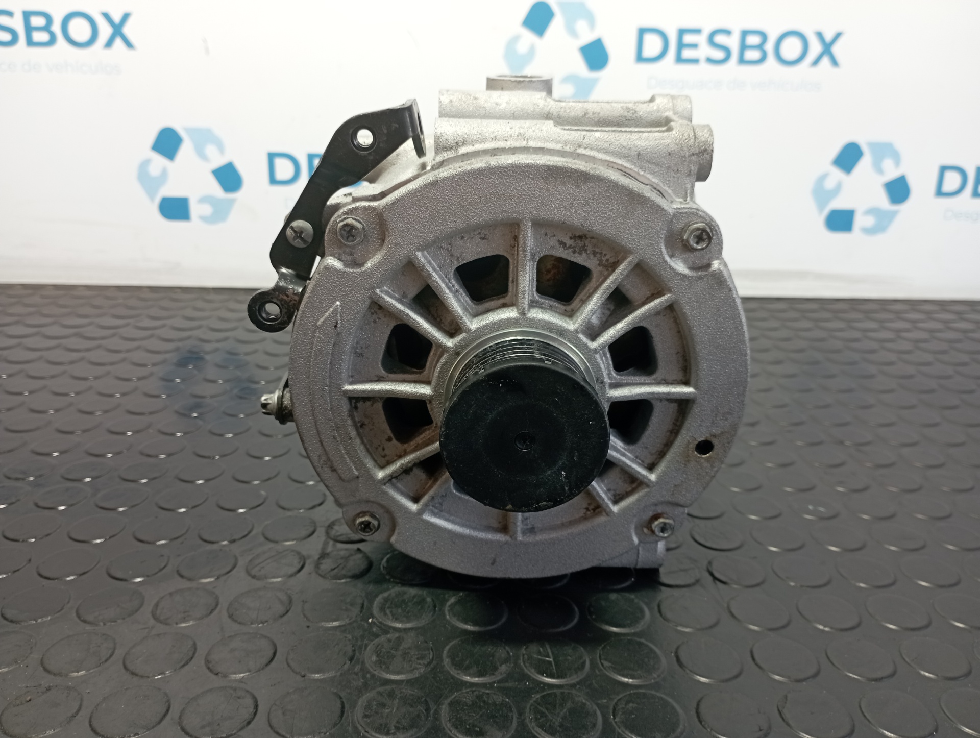 ALTERNADOR MERCEDES-BENZ CLASE C (W203) BERLINA - recambio desguace
