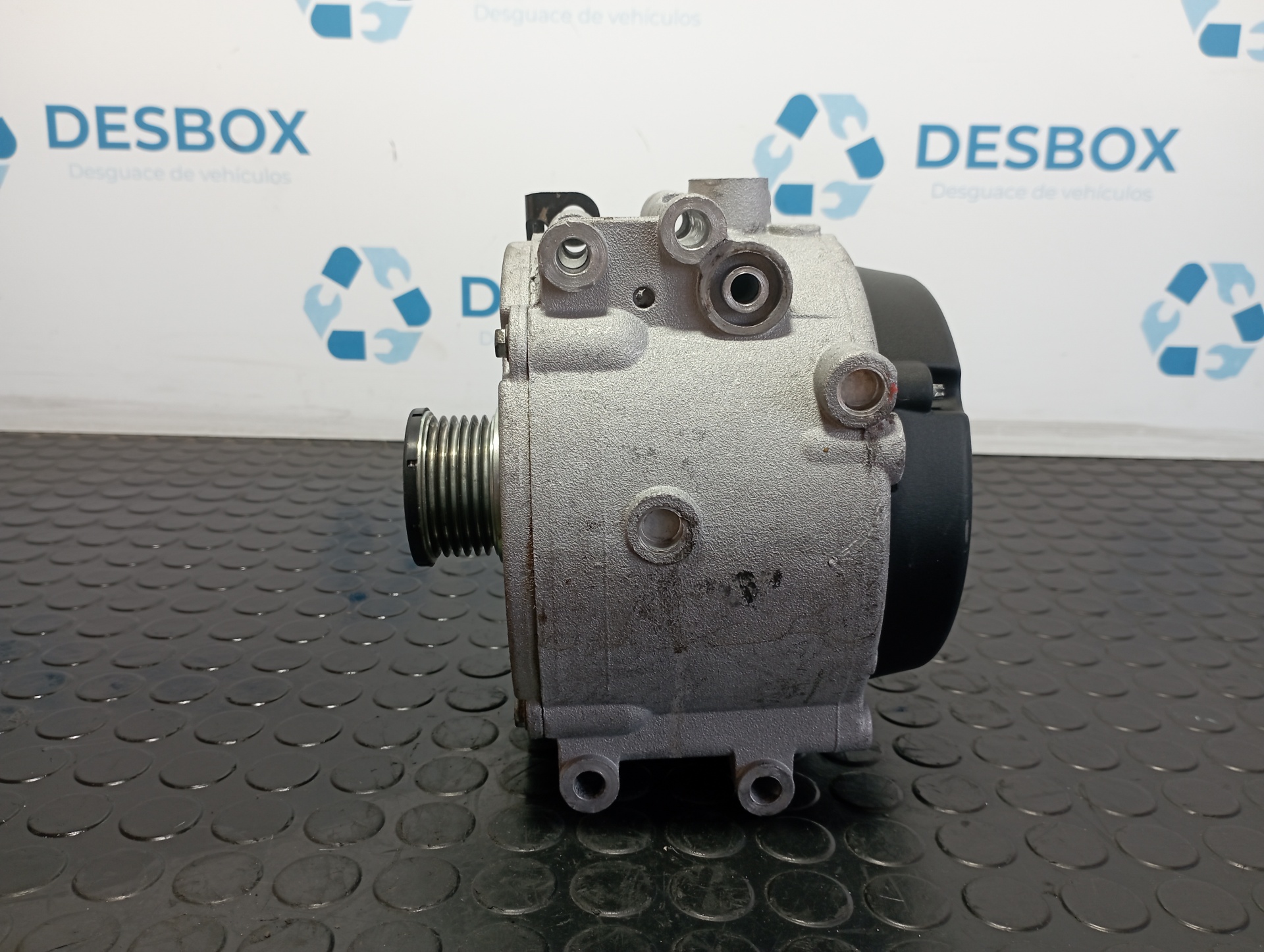 ALTERNADOR MERCEDES-BENZ CLASE C (W203) BERLINA - recambio desguace - vista 6