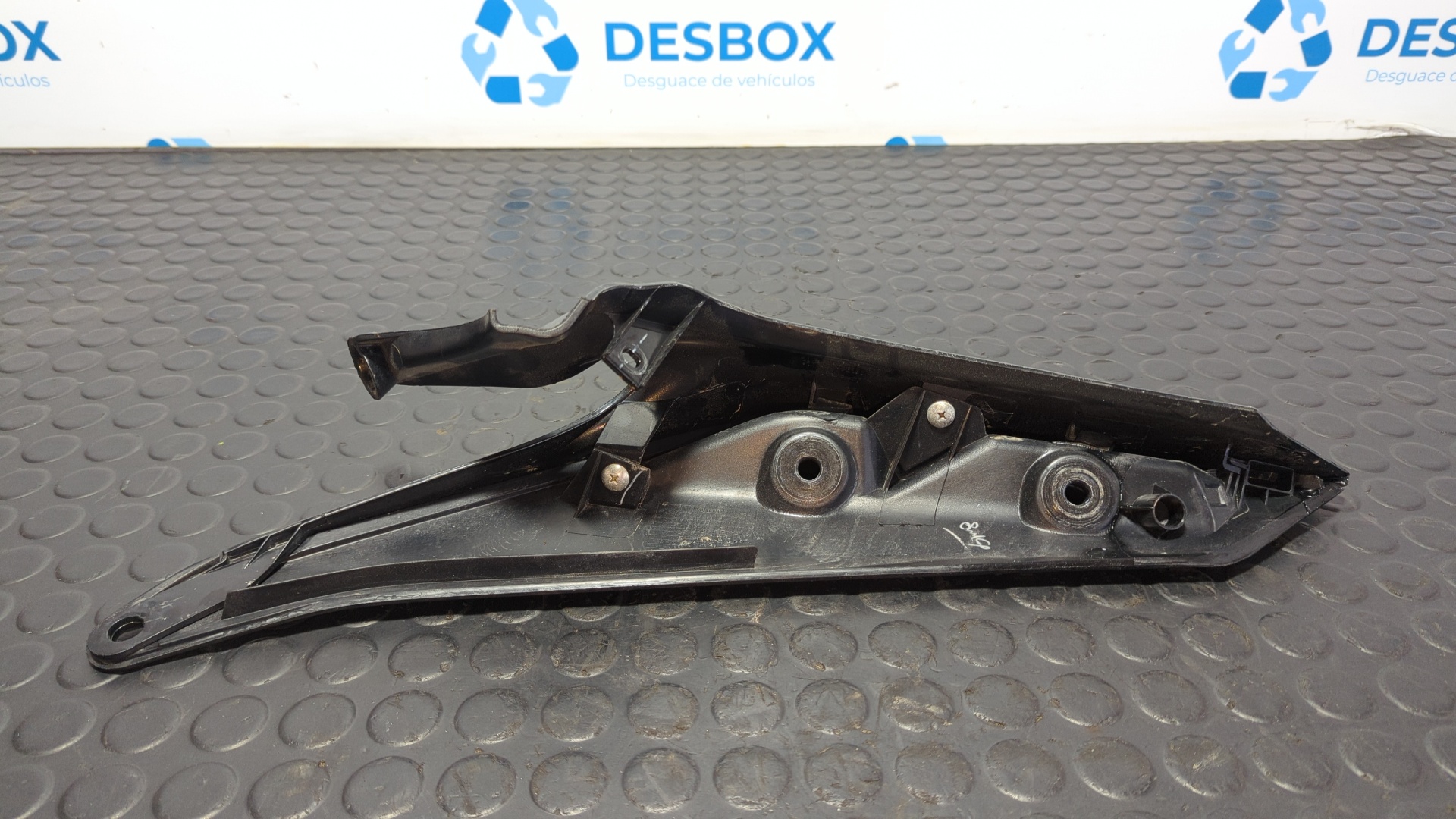 MOLDURA KTM 125 DUKE - vista 3