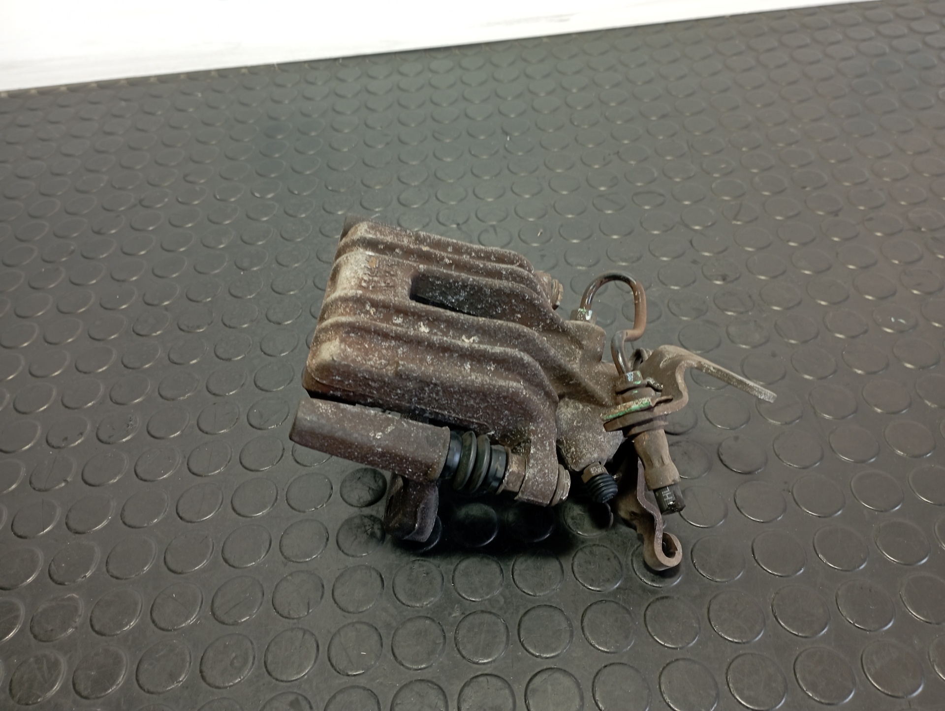 PINZA DE FRENO TRASERA IZQUIERDA SEAT ALTEA (5P1) - vista 3