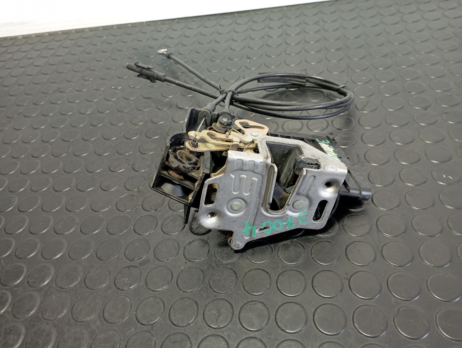 CERRADURA PUERTA TRASERA IZQUIERDA MERCEDES-BENZ CLASE M (W163) - vista 4