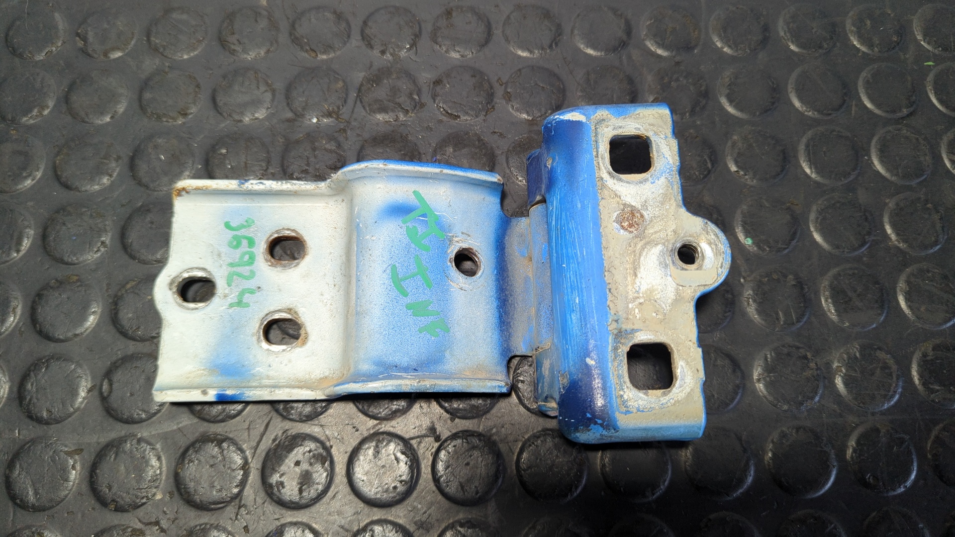 BISAGRAS PUERTA TRASERA IZQUIERDA PEUGEOT BOXER CAJA CERR. TECHO ELEVADO (BAT.3450)(335)(2007 =>)