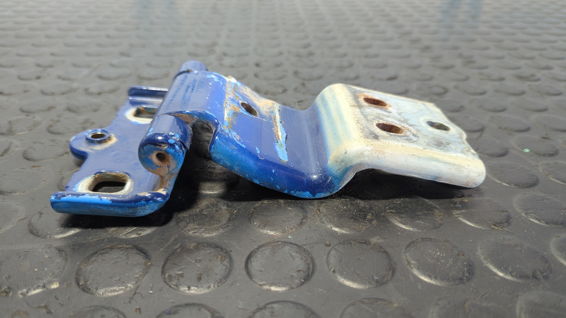 BISAGRAS PUERTA TRASERA IZQUIERDA PEUGEOT BOXER CAJA CERR. TECHO ELEVADO (BAT.3450)(335)(2007 =>) - vista 2