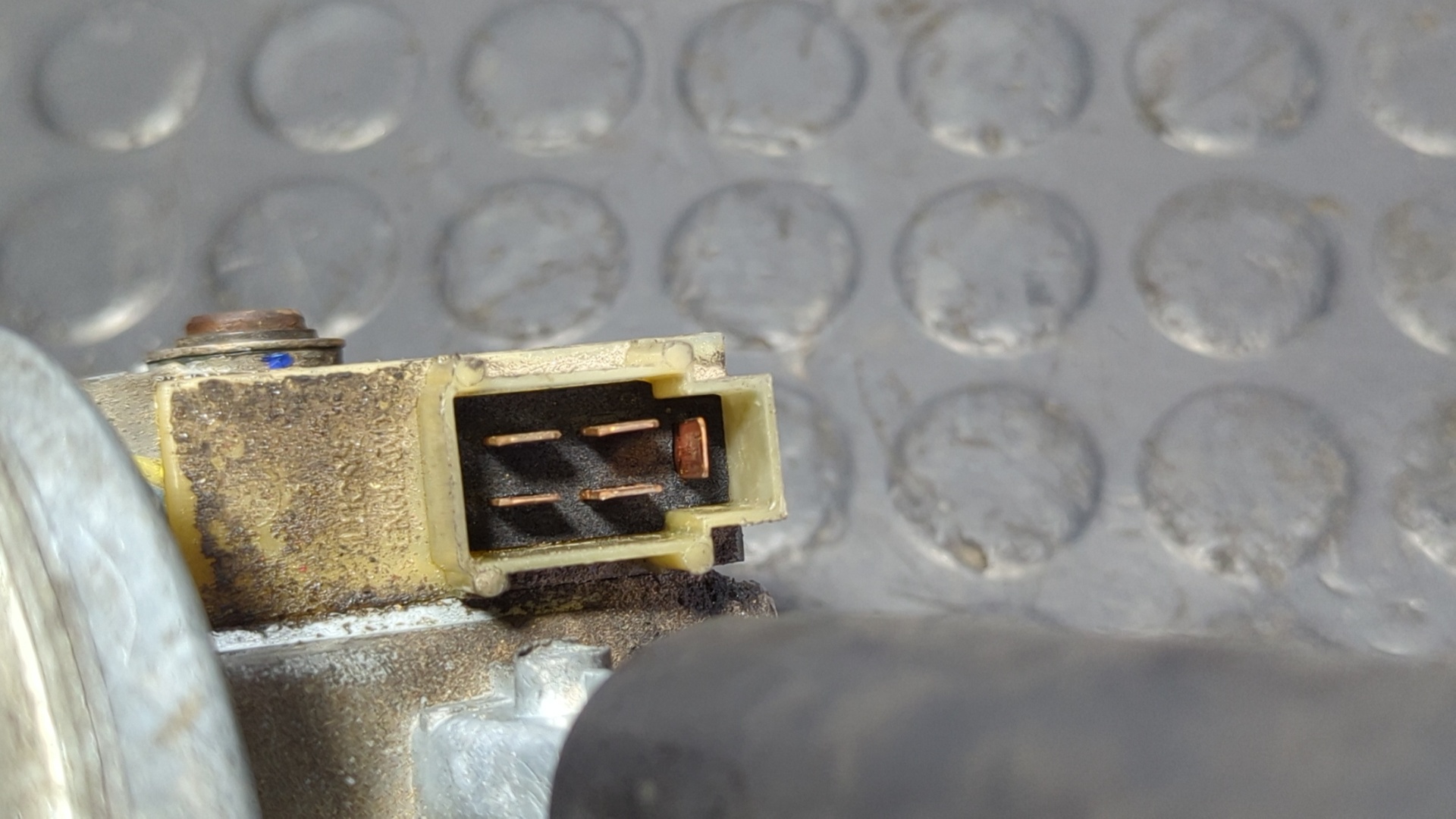 MOTOR LIMPIA DELANTERO LAND ROVER DEFENDER - vista 3