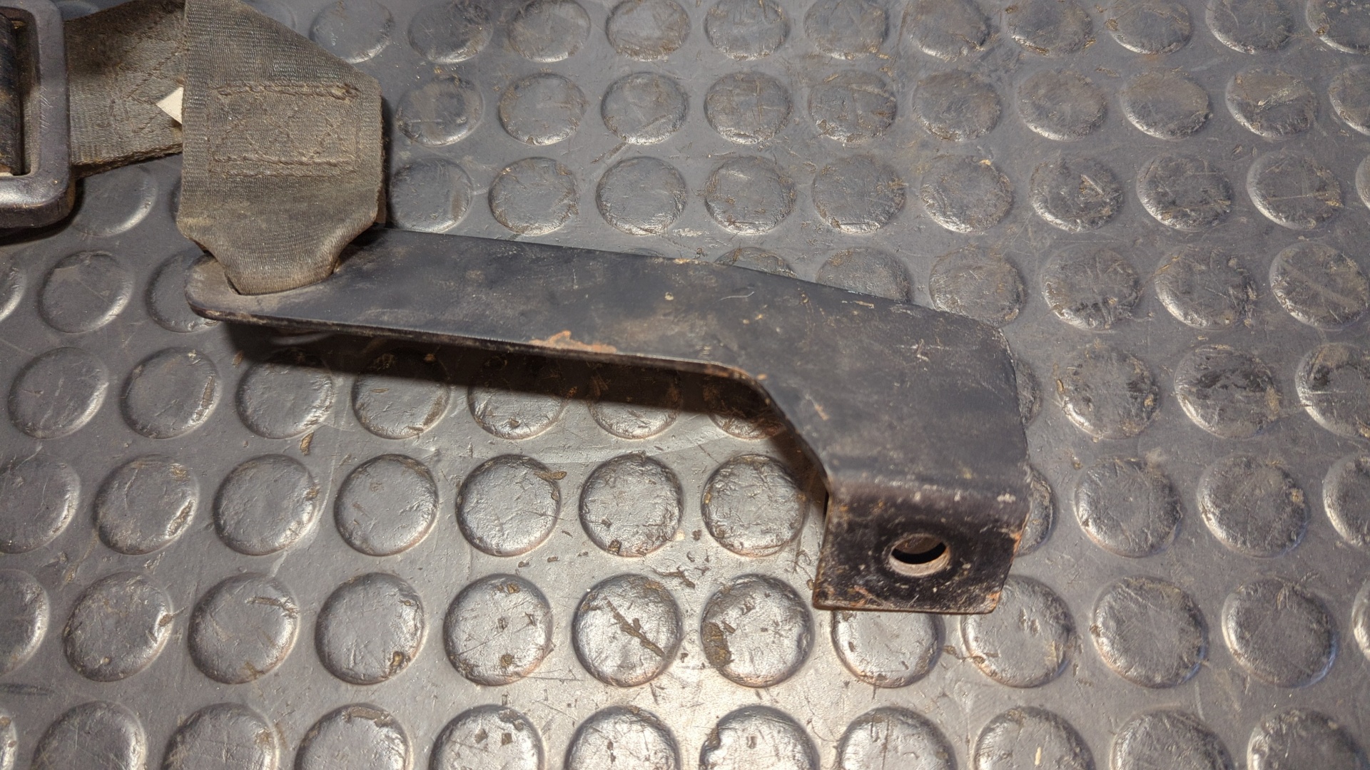 CINTURON DELANTERO DERECHO LAND ROVER DEFENDER - vista 2