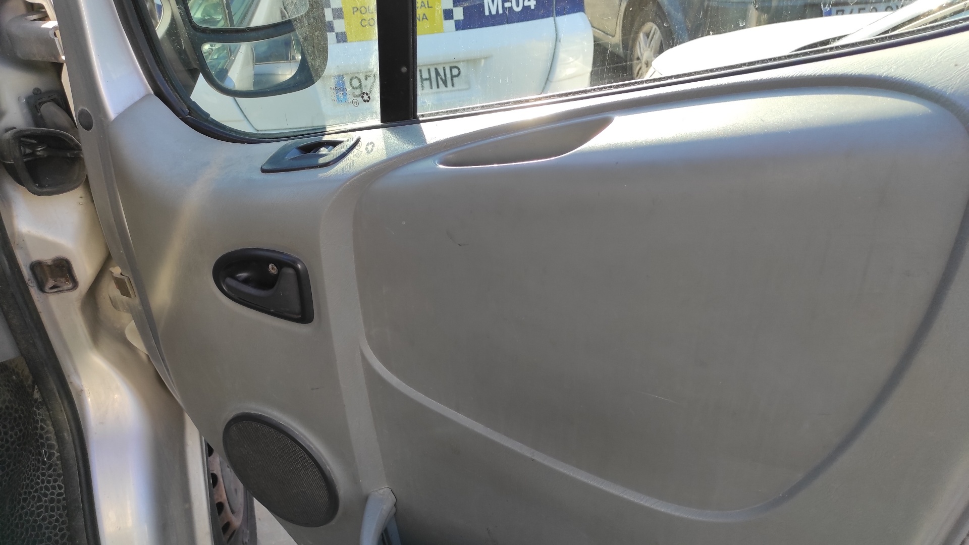 PUERTA DELANTERA DERECHA OPEL VIVARO - vista 7