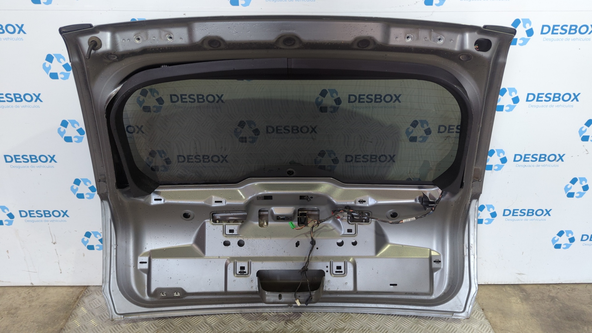 PORTON TRASERO CHRYSLER JEEP COMPASS - vista 5