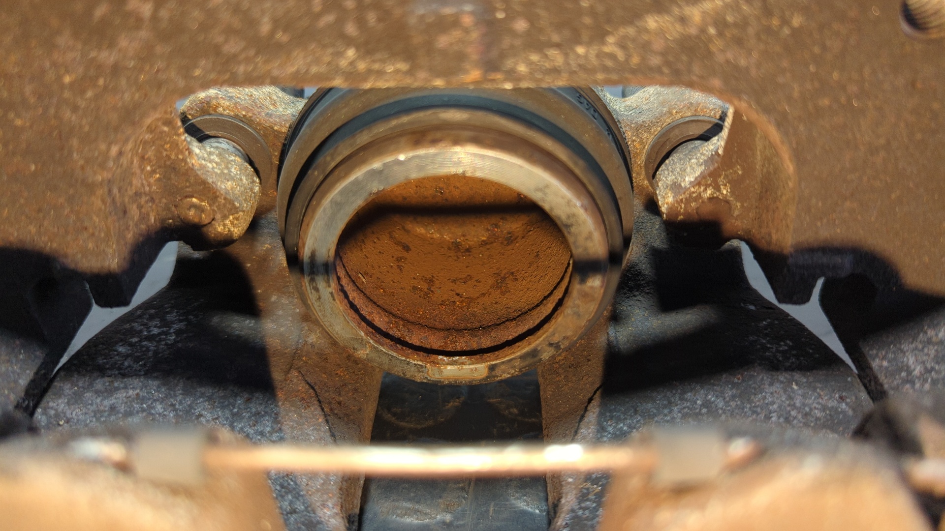 PINZA DE FRENO DELANTERA IZQUIERDA VOLVO XC70 - vista 2