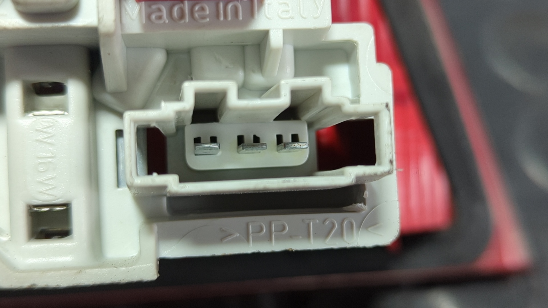 PILOTO PORTON DERECHO AUDI A3 SPORTBACK (8P) - vista 2