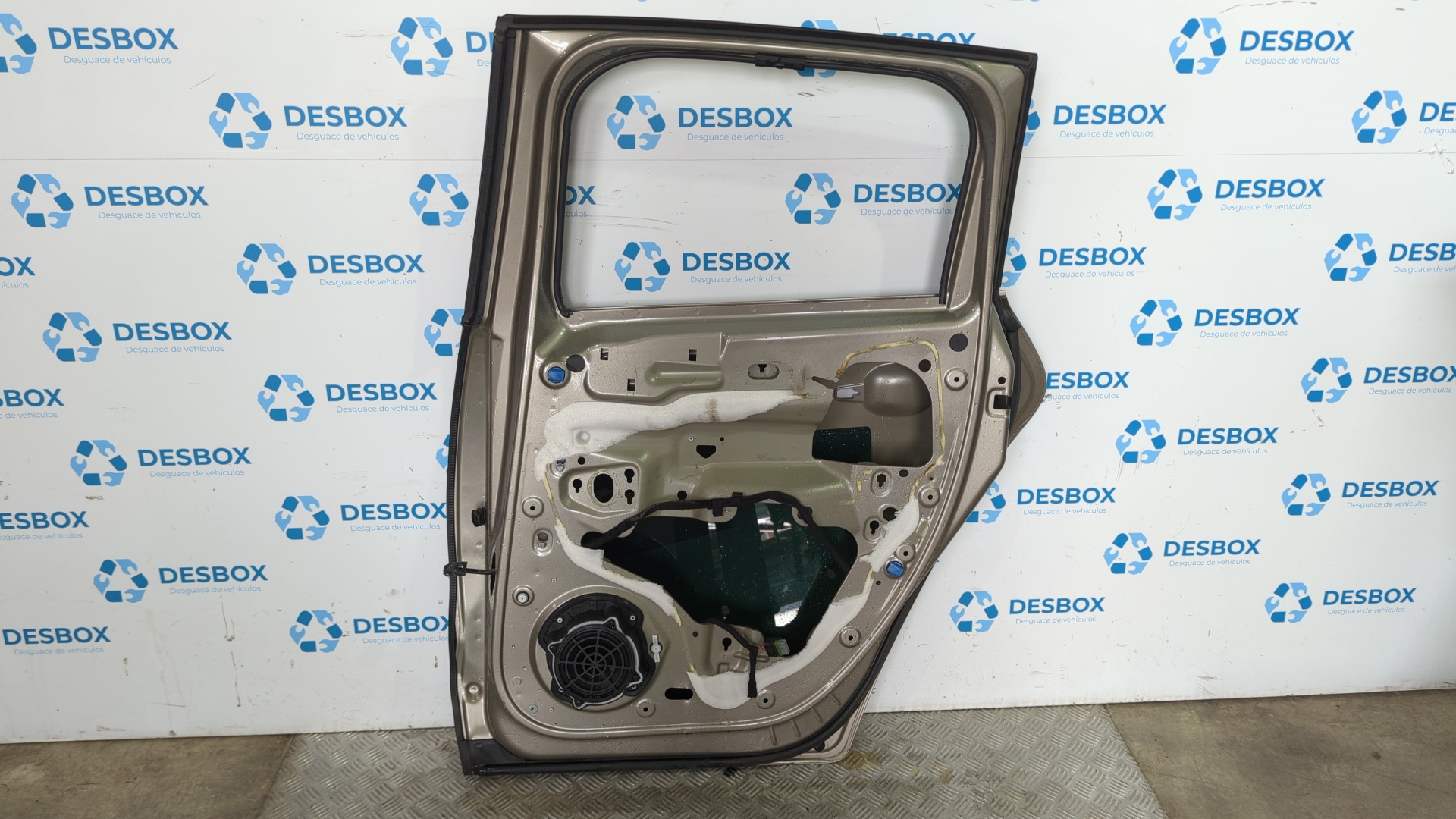 PUERTA TRASERA DERECHA PEUGEOT 3008 - vista 3