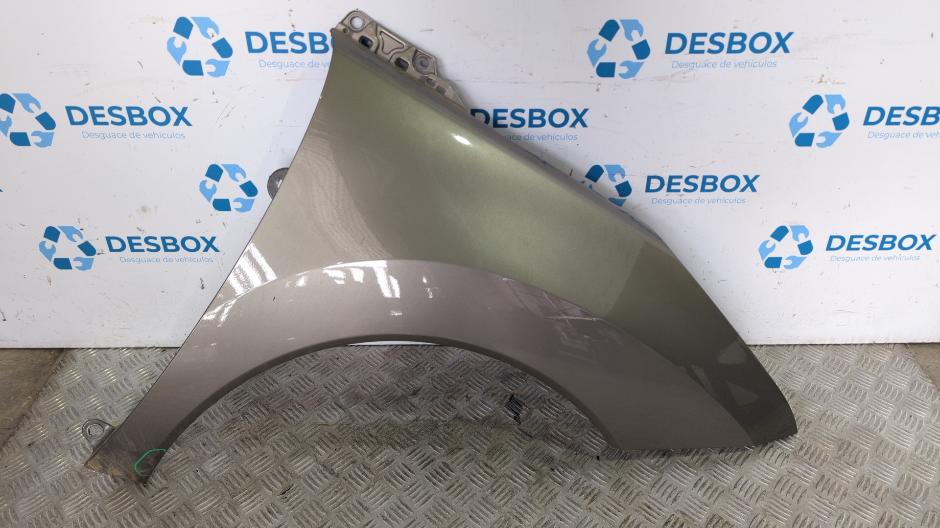 ALETA DELANTERA DERECHA PEUGEOT 3008