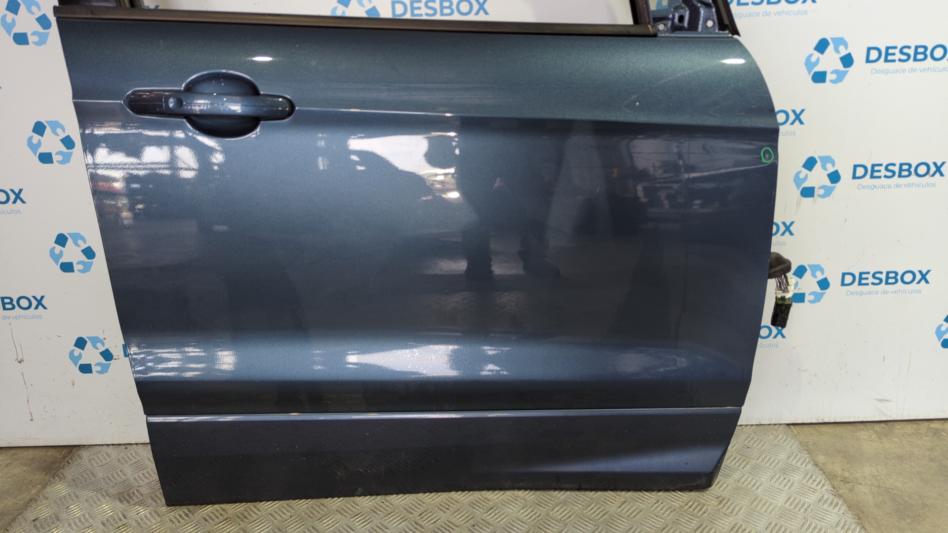 PUERTA DELANTERA DERECHA FORD KUGA - vista 2